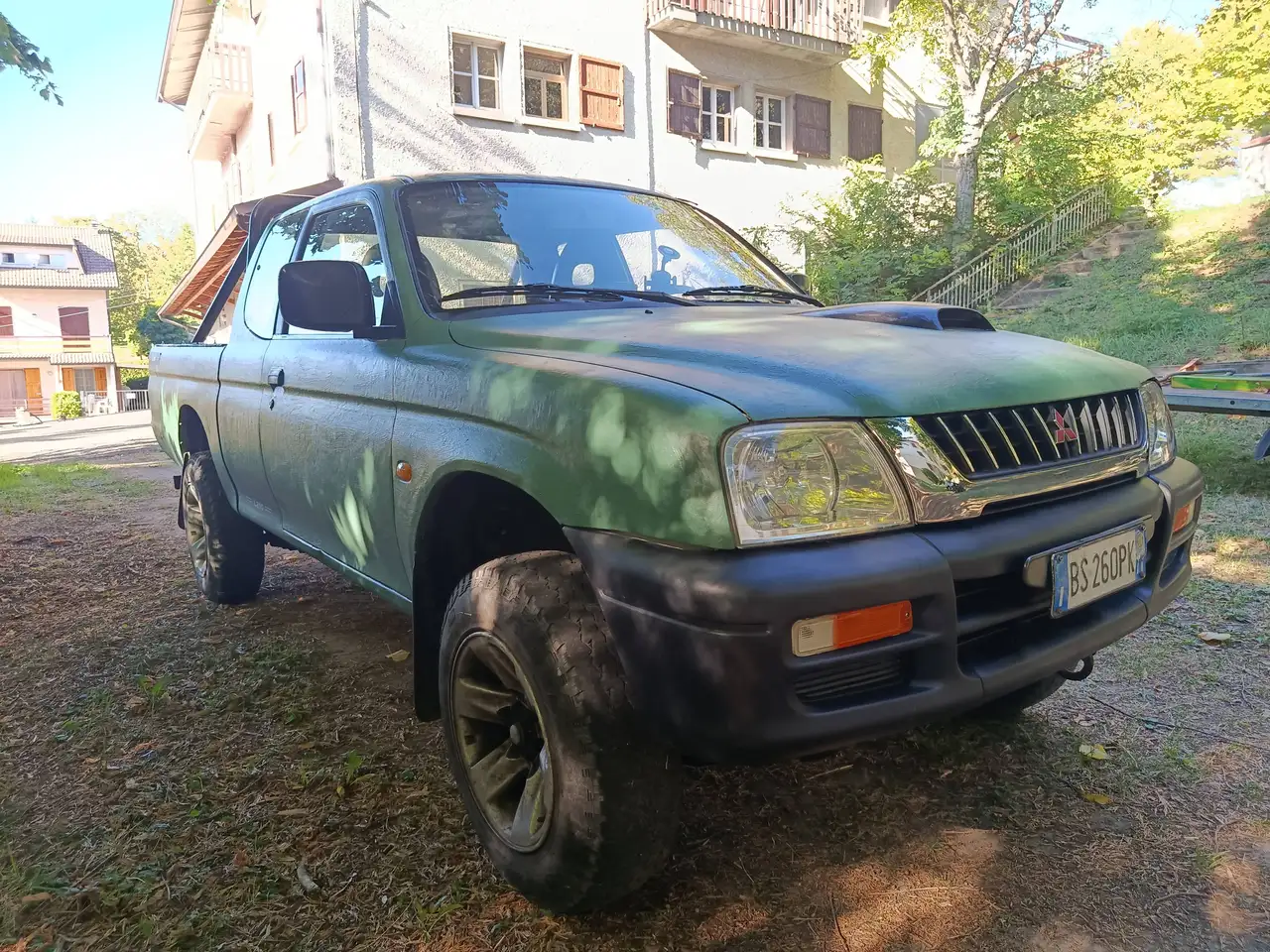 Mitsubishi L200