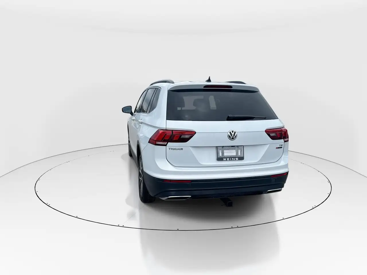Volkswagen Tiguan снимка Volkswagen Tiguan
