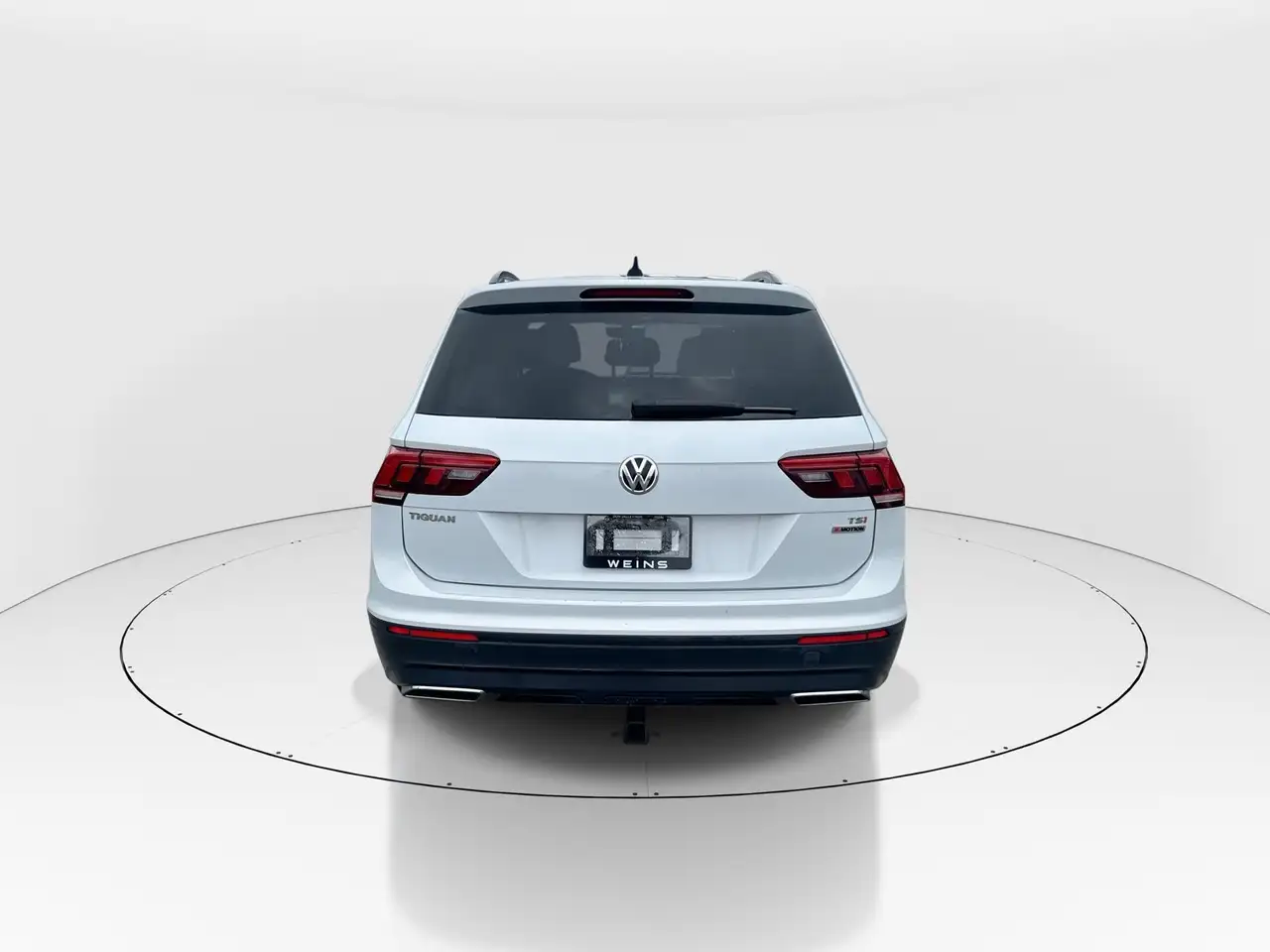 Volkswagen Tiguan снимка Volkswagen Tiguan