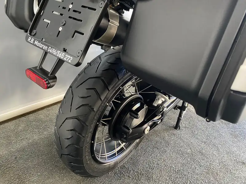 Moto Guzzi V 85 TT - foto 8