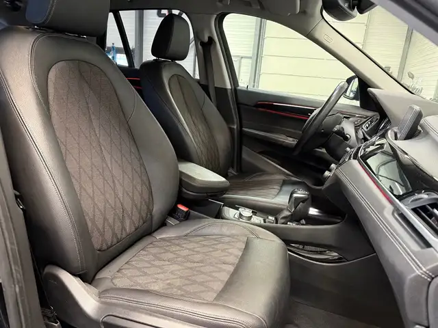 BMW X1 view 10