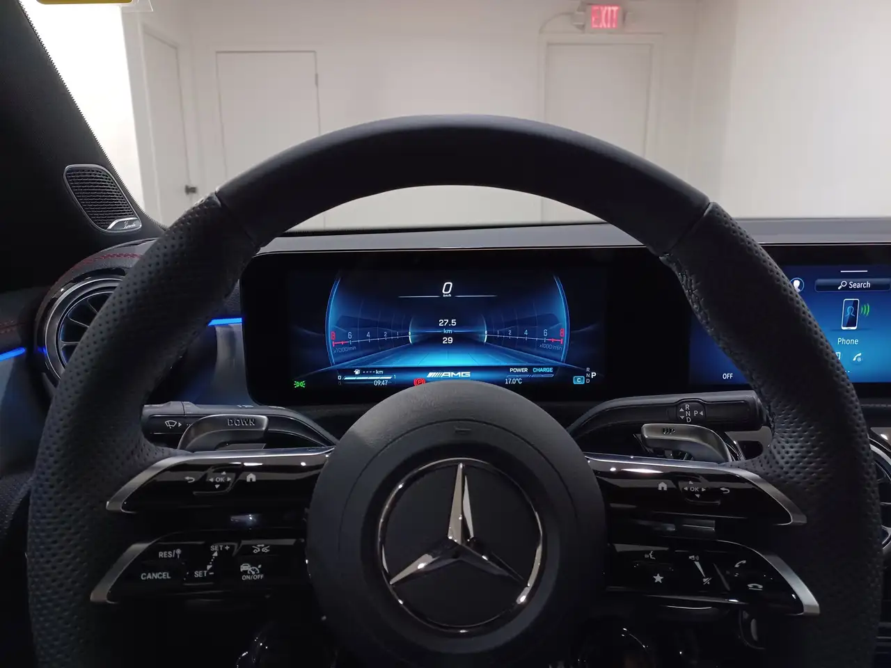 Mercedes-Benz CLA снимка Mercedes-Benz CLA