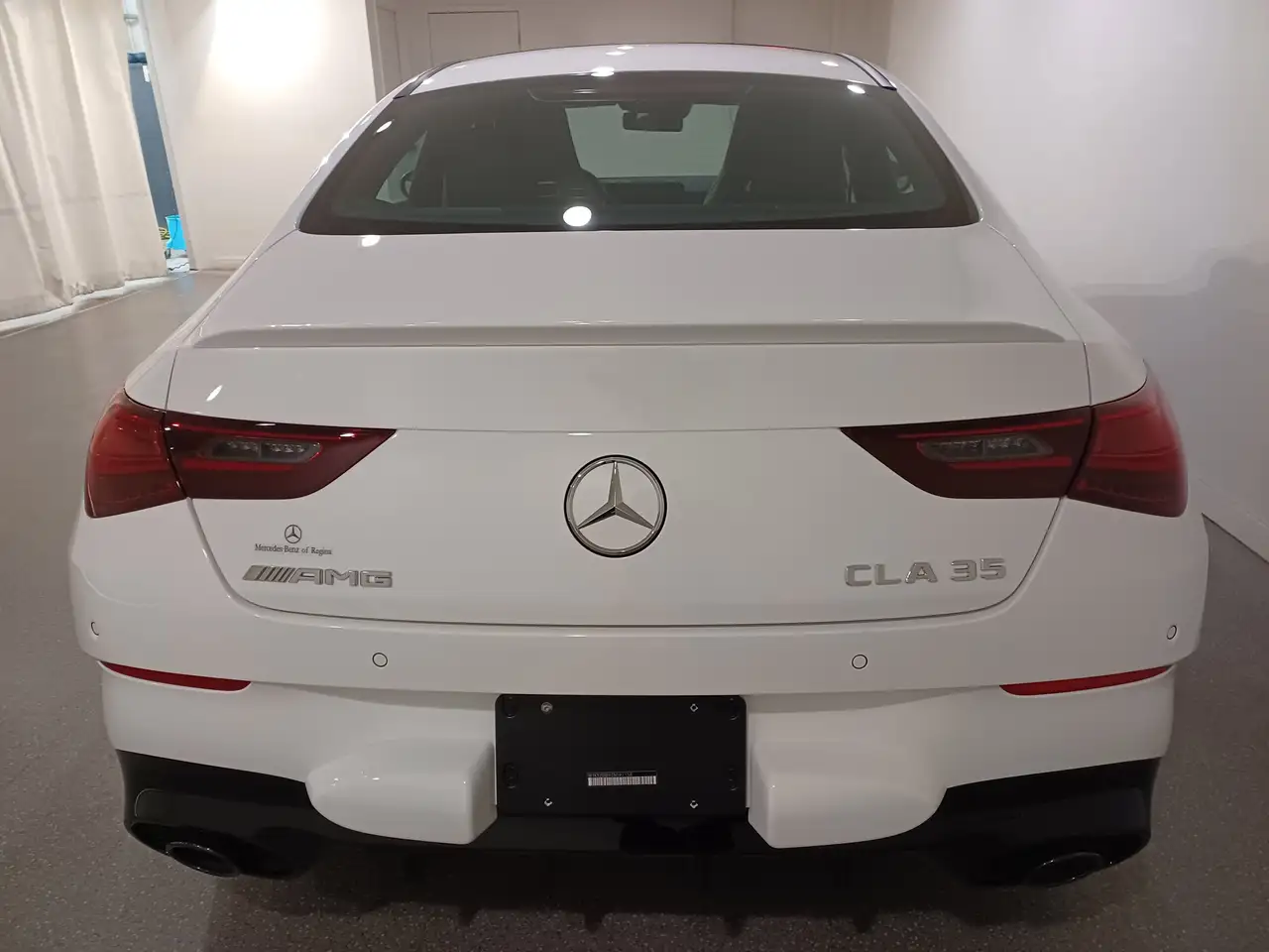 Mercedes-Benz CLA снимка Mercedes-Benz CLA