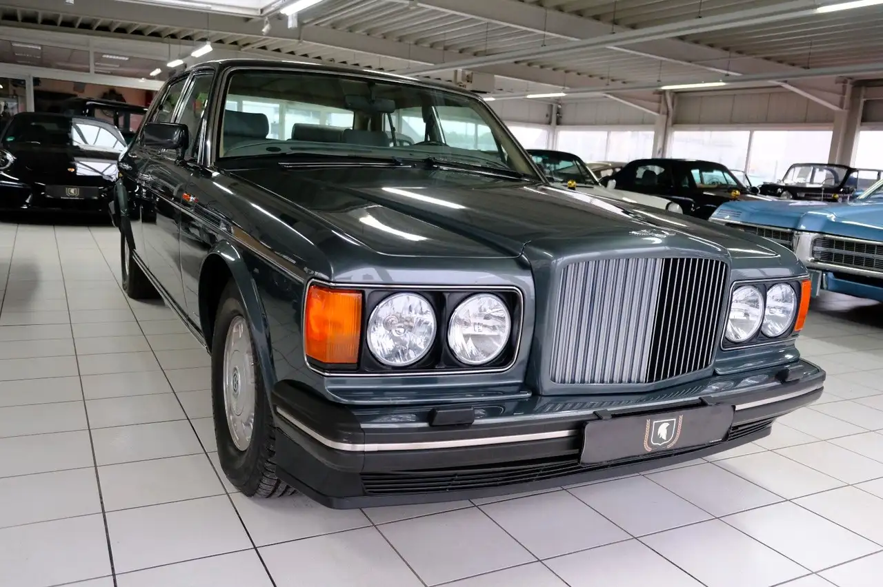 Bentley Brooklands