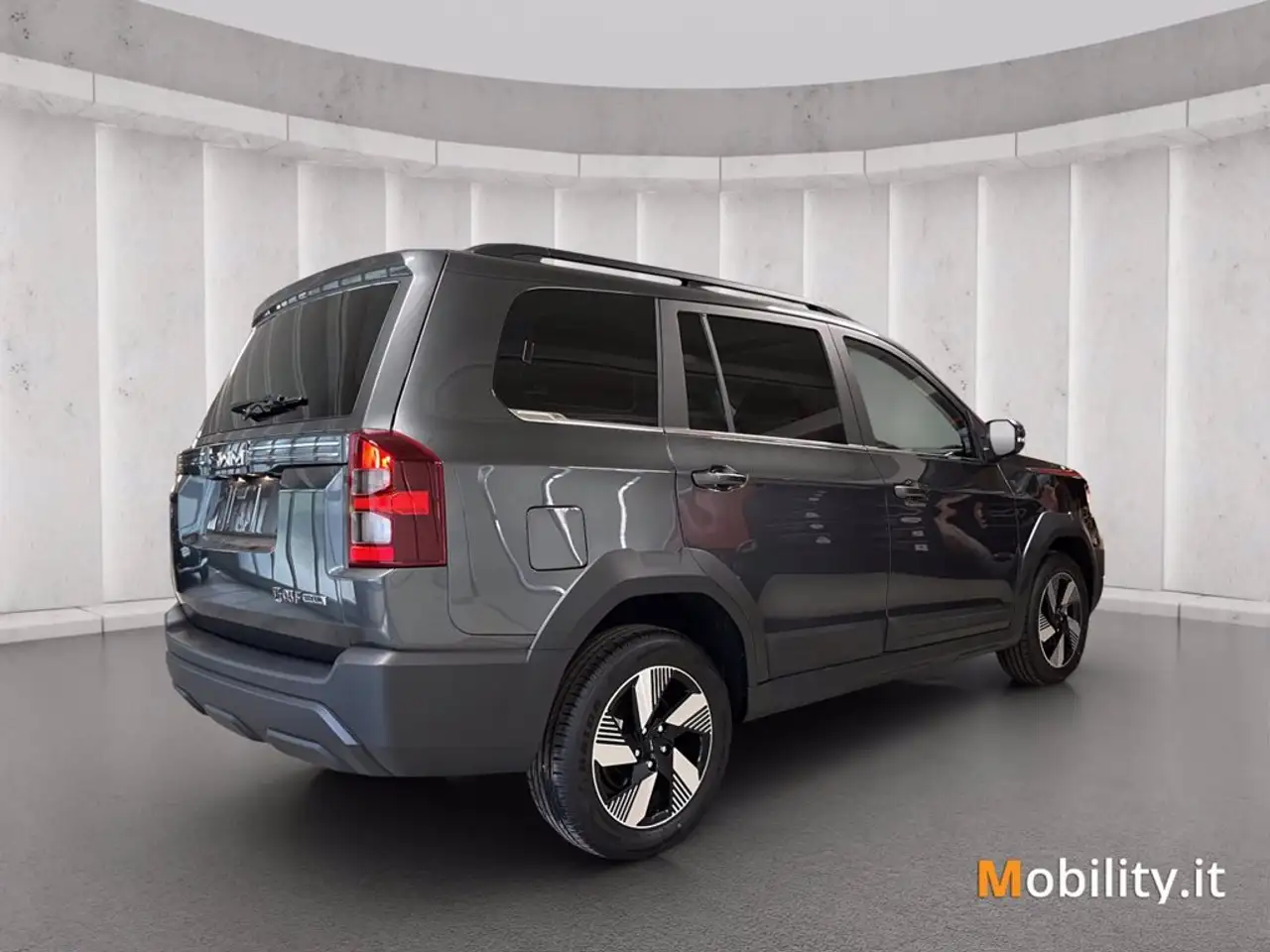 SWM G03F Super Hybrid 1.5 phev ecvt 5