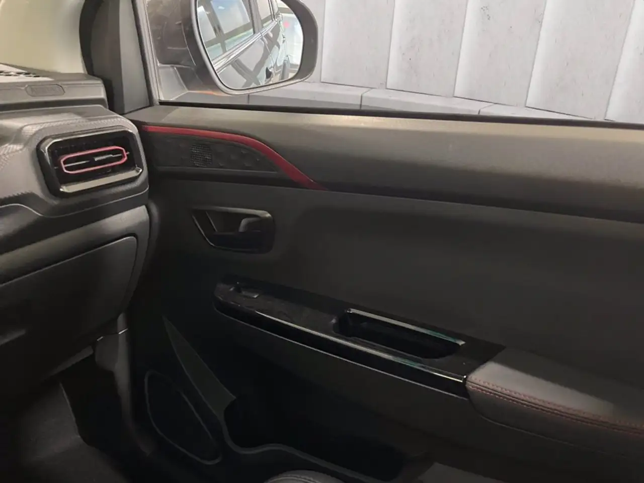 SWM G03F Super Hybrid 1.5 phev ecvt 14