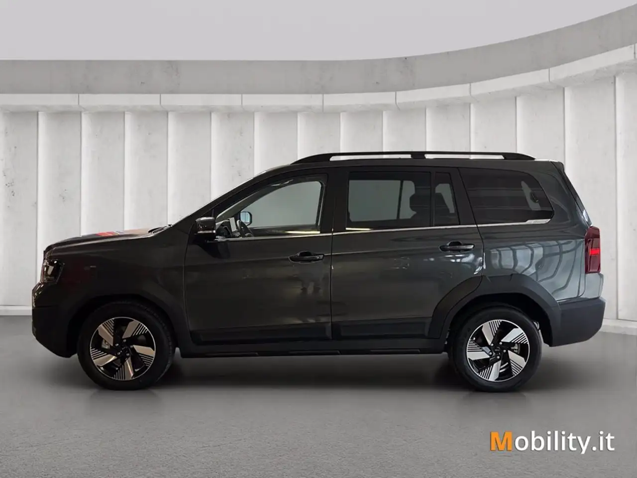 SWM G03F Super Hybrid 1.5 phev ecvt 2