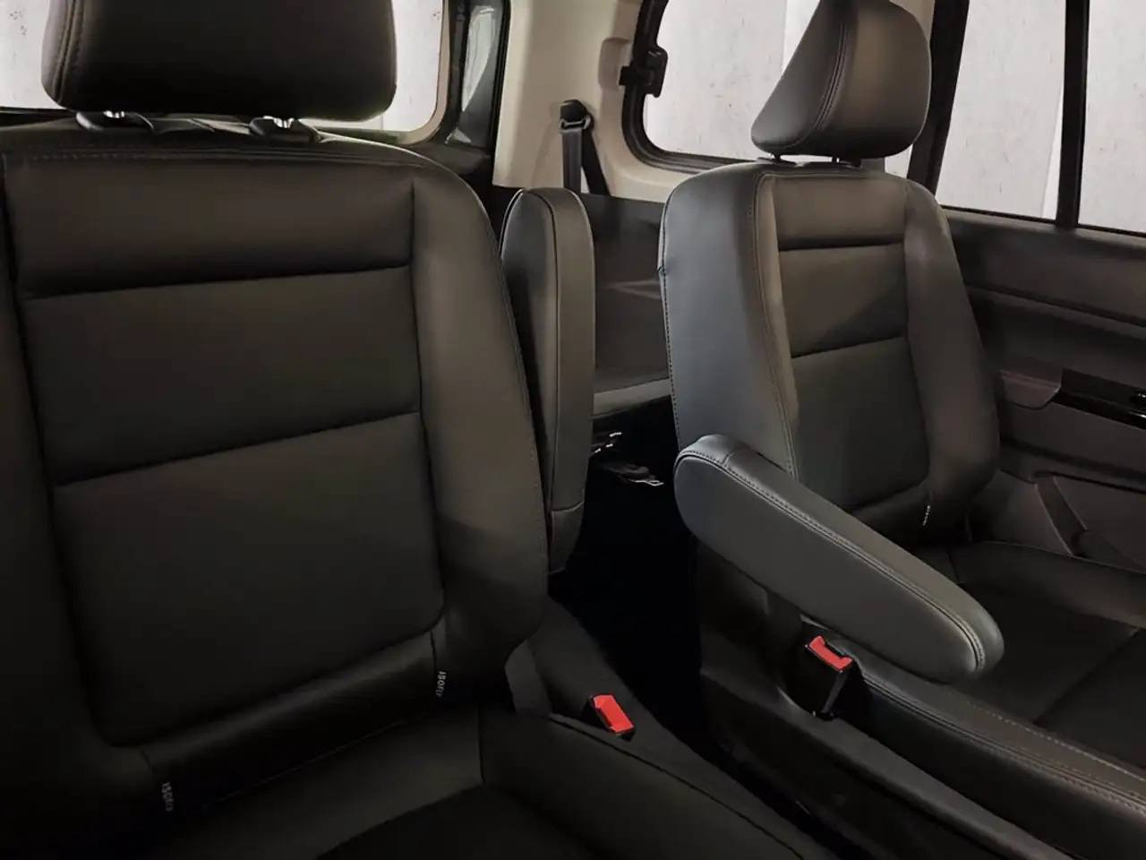 SWM G03F Super Hybrid 1.5 phev ecvt 15