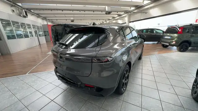 Alfa Romeo Tonale view 4
