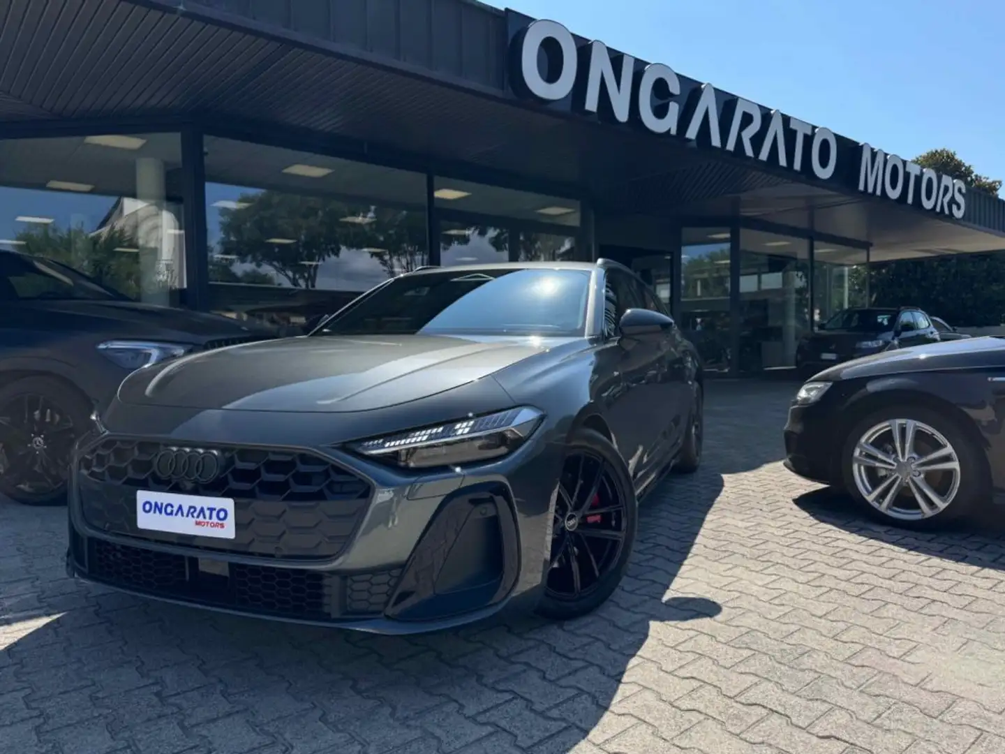 Audi A5 Avant TDI 150 kW S tronic MHEV+ S Line edition Grigio - 1