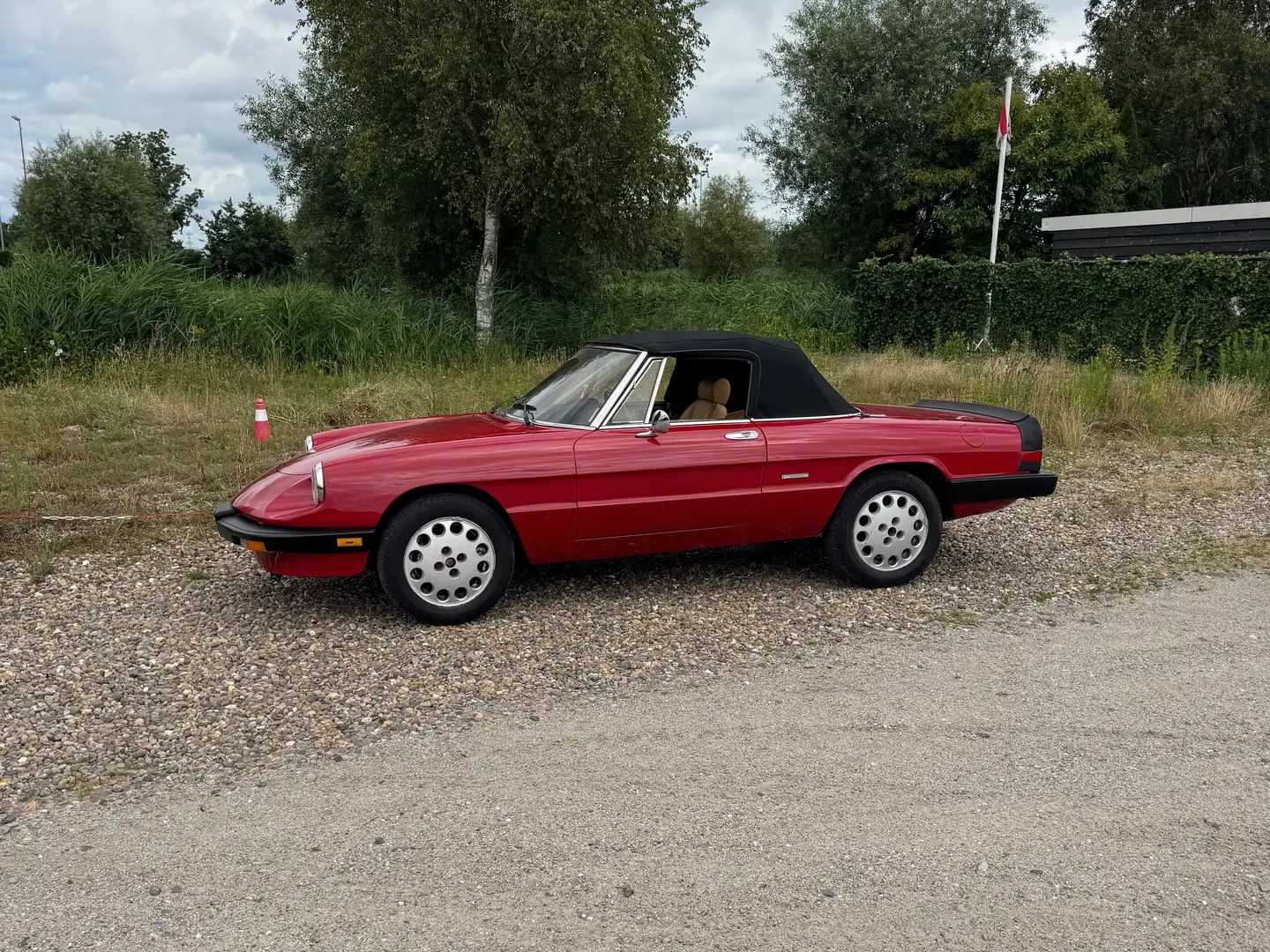 Alfa Romeo Spider Veloce Rojo - 1