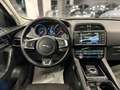 Jaguar F-Pace F-Pace 3.0 D V6 300 CV AWD aut. R-Sport Bianco - thumbnail 22