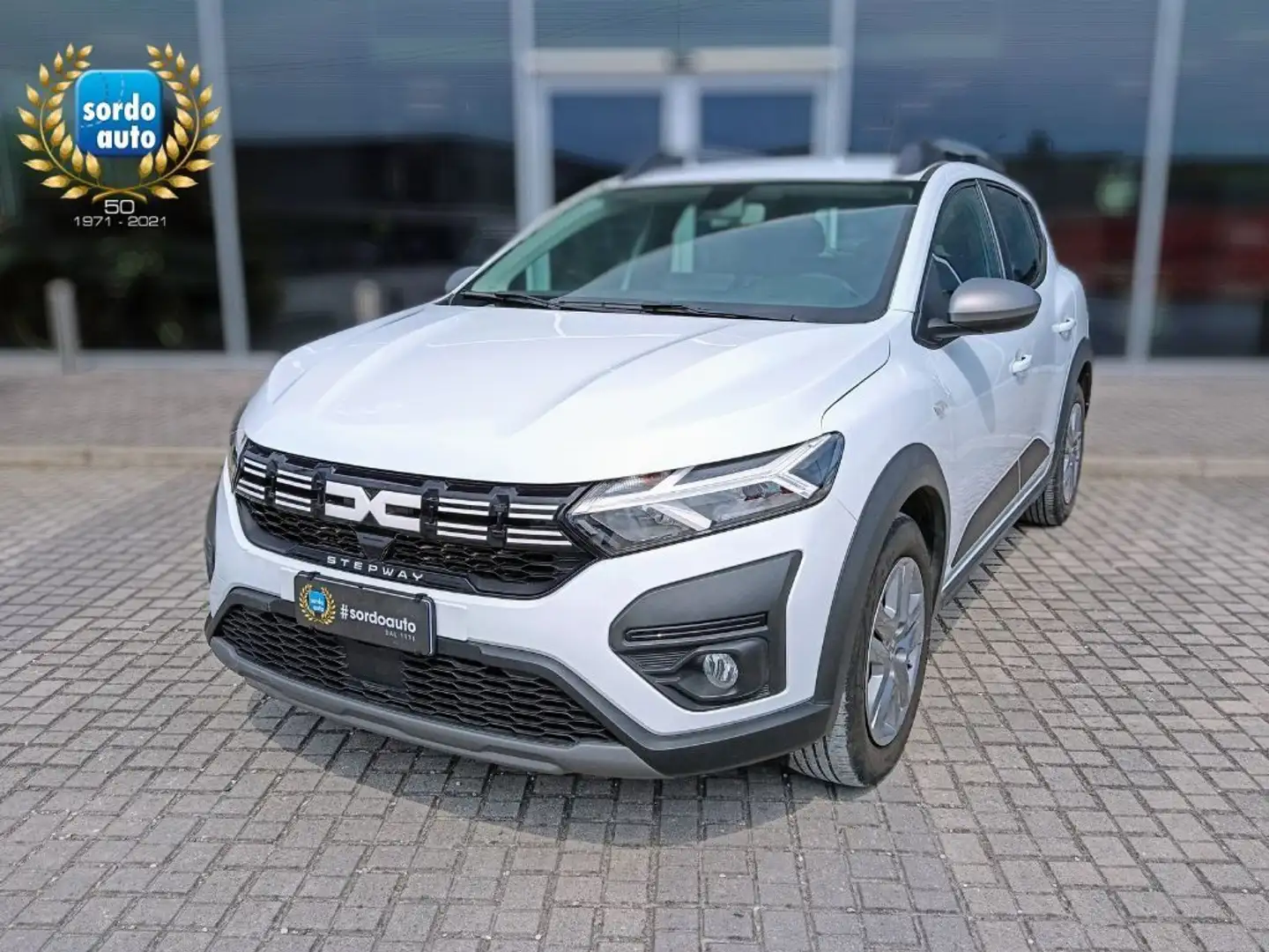 Dacia Sandero Stepway 1.0 TCe ECO-G Expression Bianco - 1
