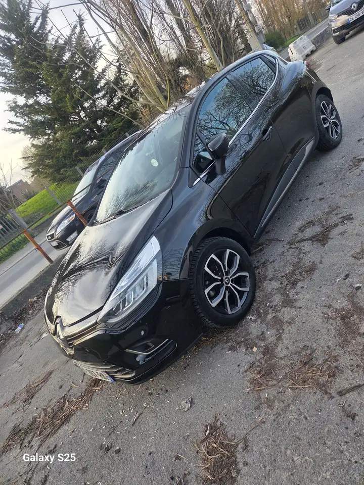 Renault Clio TCe 120 Energy EDC Intens
