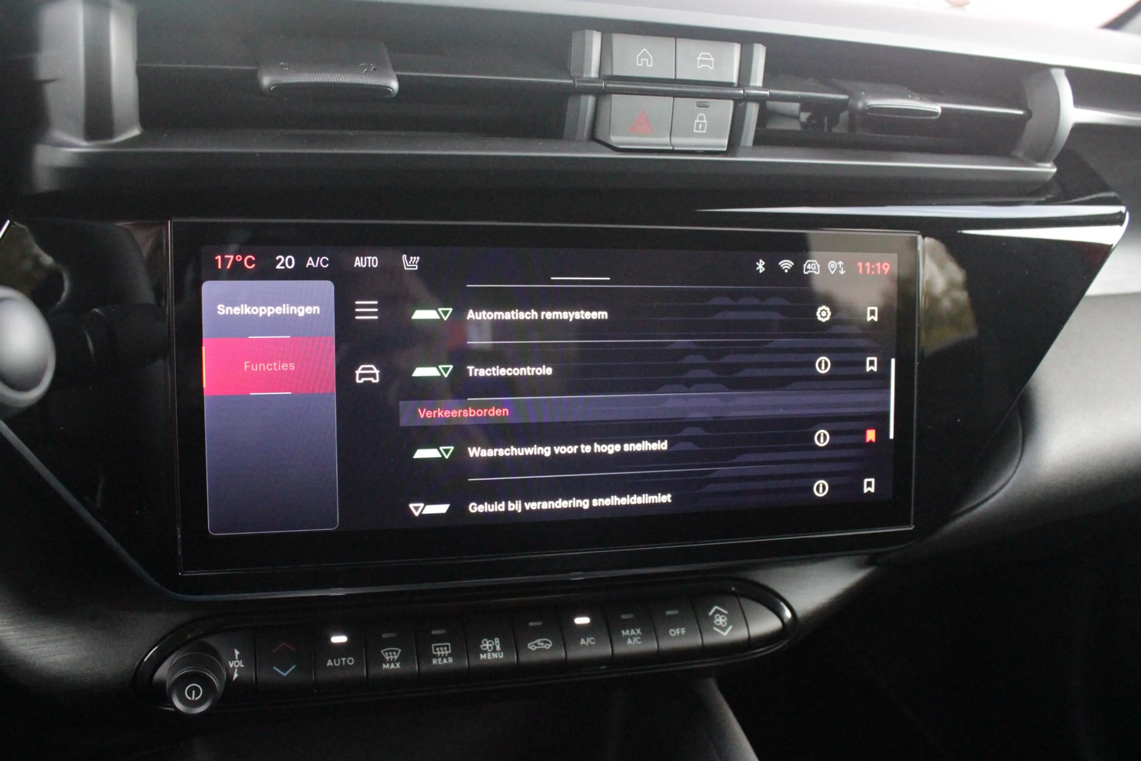Alfa Romeo Junior 1.2 145PK AUTOMAAT Hybrid IBRIDA TI | PACK TECH LI — photo 38