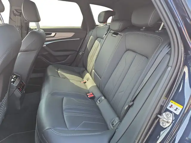 Audi A6 view 10