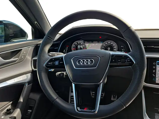 Audi A6 view 13