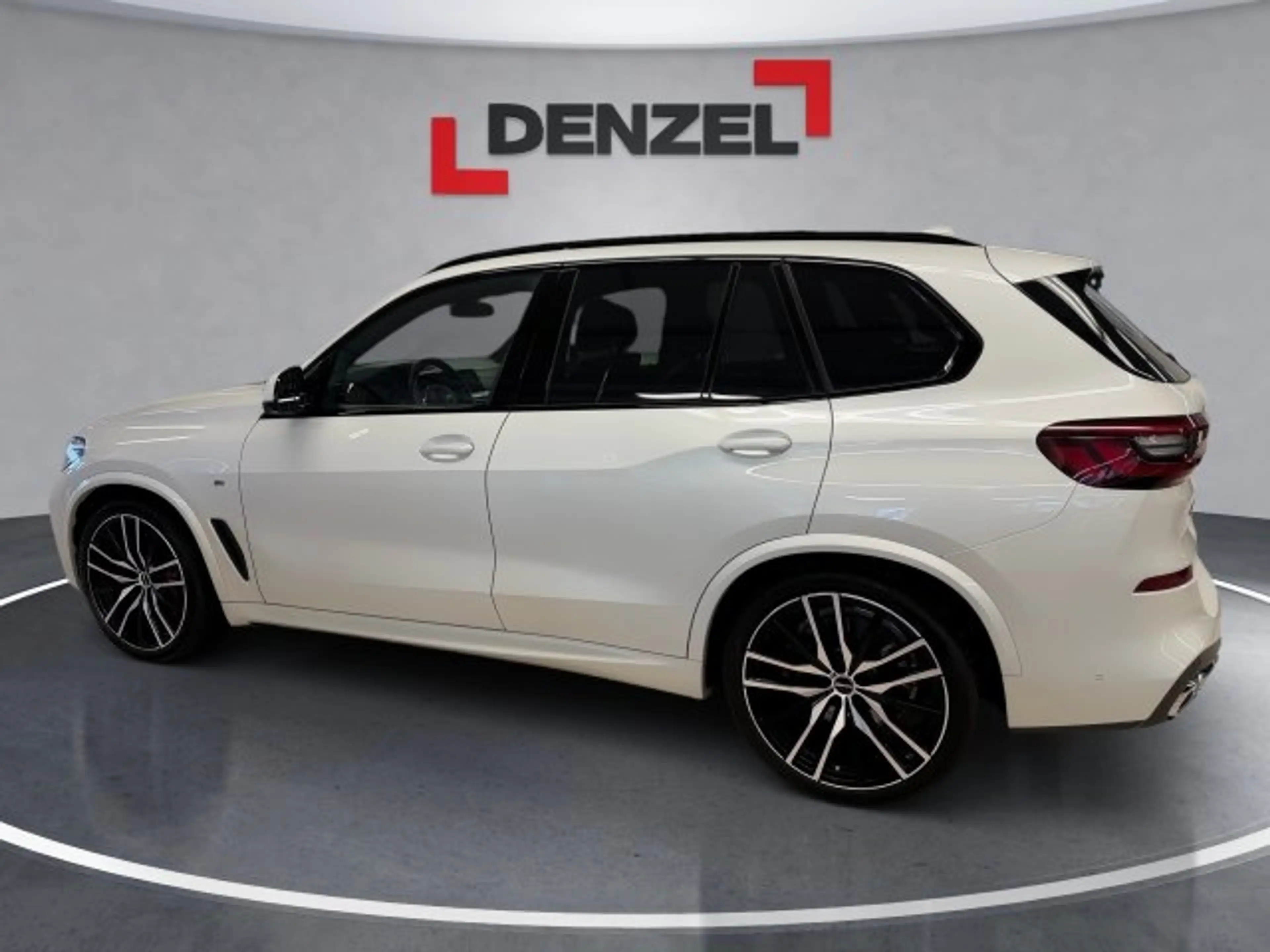 BMW X5 xDrive30d 48V Aut — photo 2