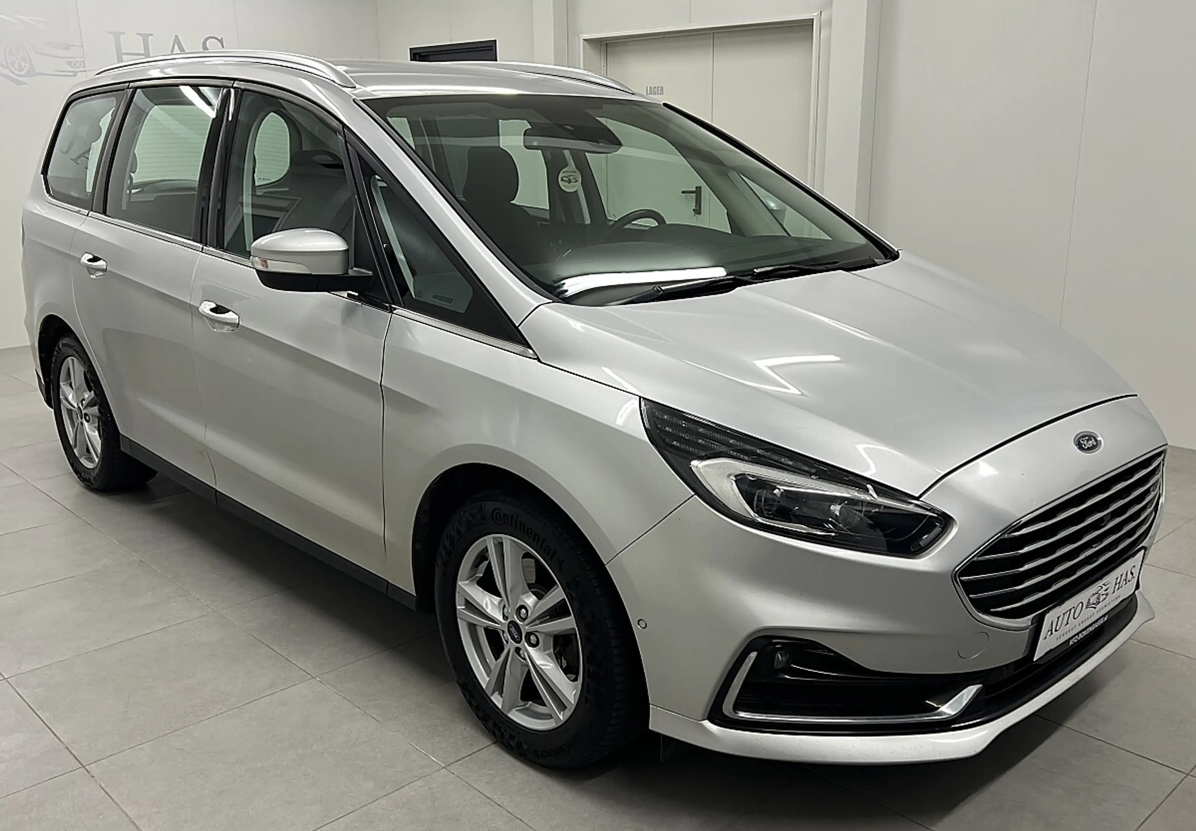 Ford Galaxy 2,0 EcoBlue Titanium *MwSt*Navi*Tempomat* — photo 2