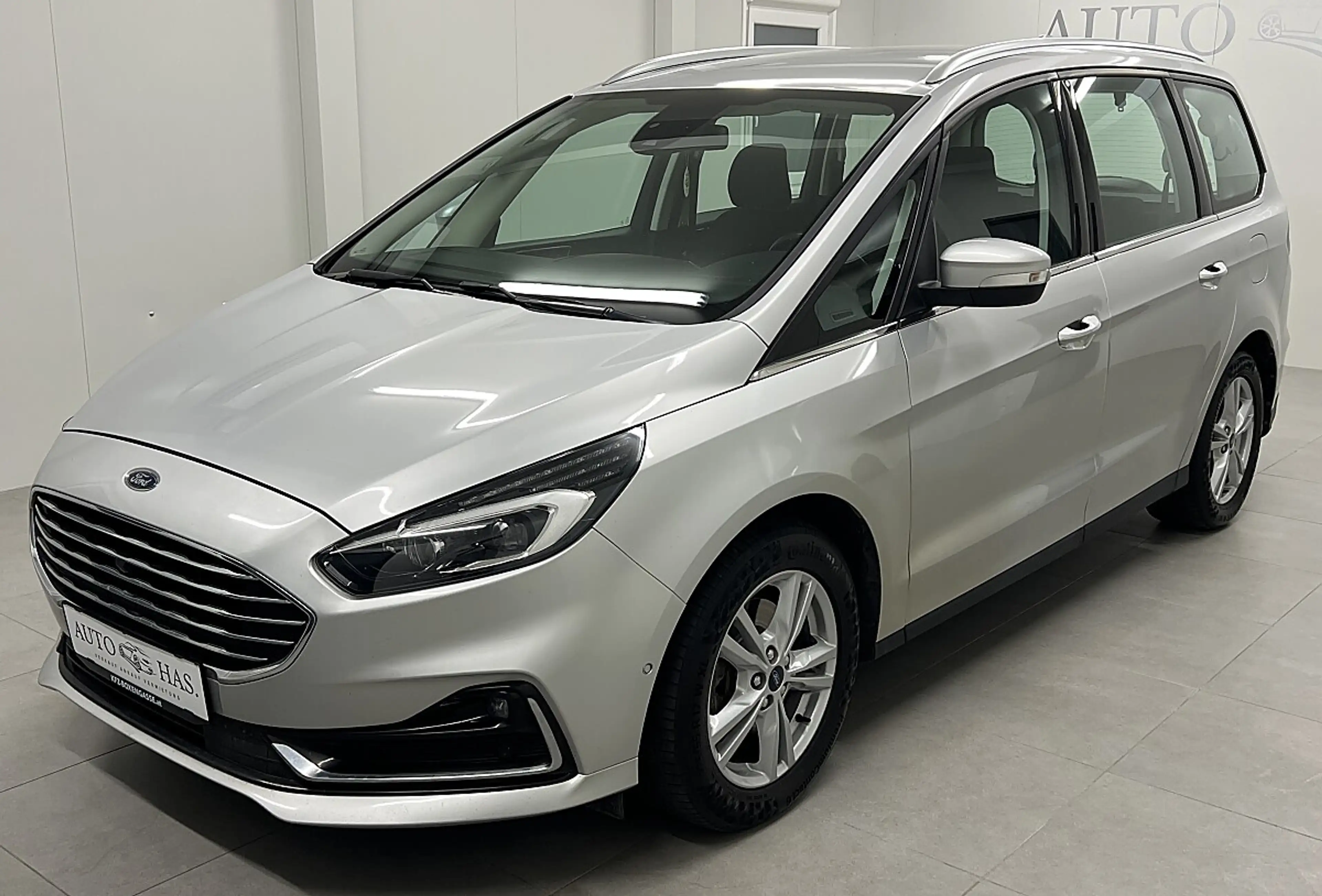 Ford Galaxy 2,0 EcoBlue Titanium *MwSt*Navi*Tempomat* — photo 11