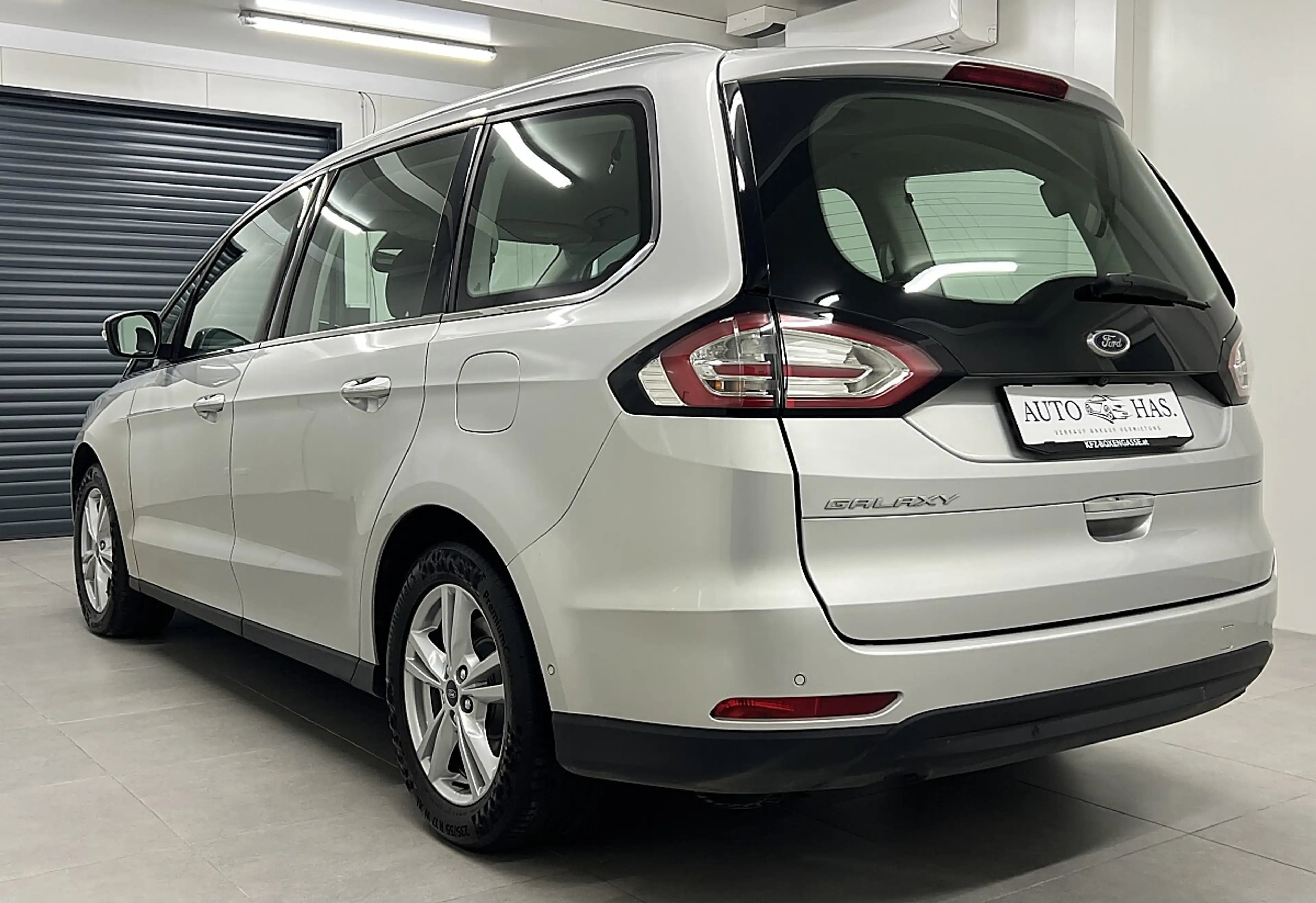 Ford Galaxy 2,0 EcoBlue Titanium *MwSt*Navi*Tempomat* — photo 10