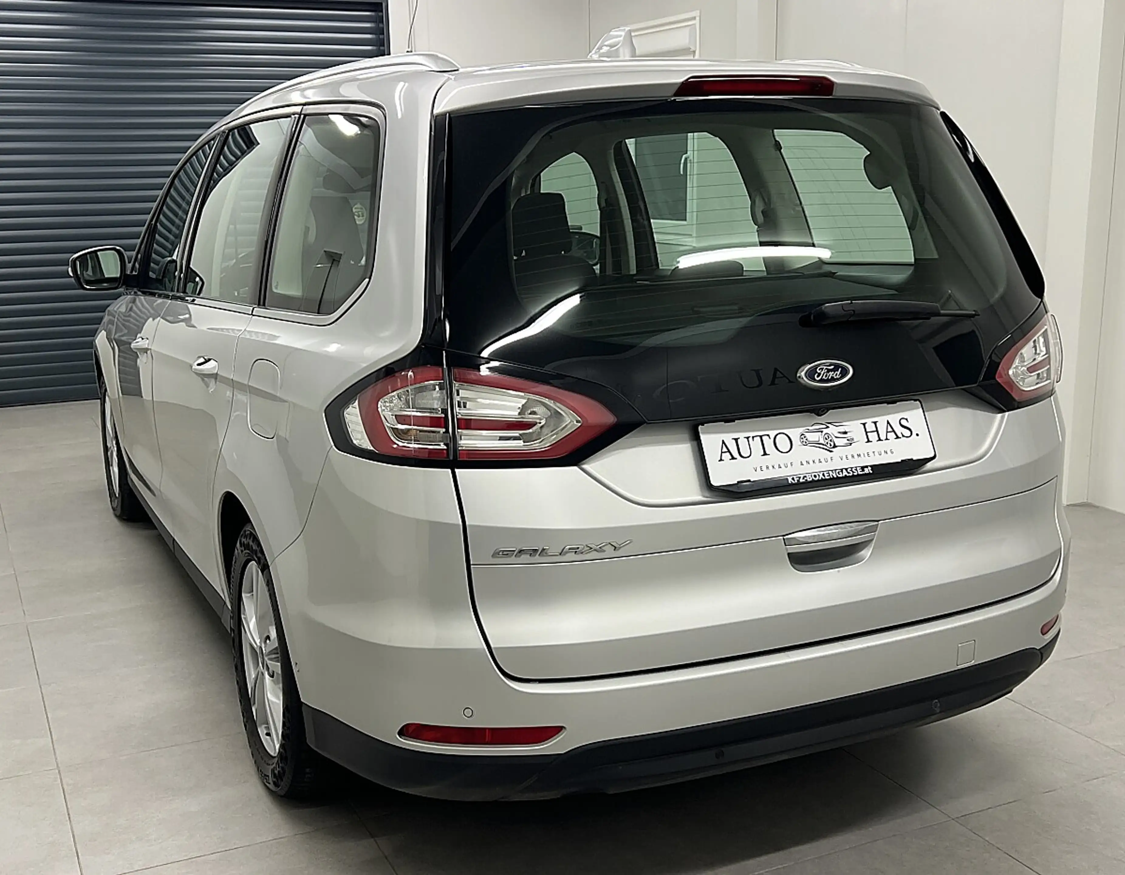 Ford Galaxy 2,0 EcoBlue Titanium *MwSt*Navi*Tempomat* — photo 8