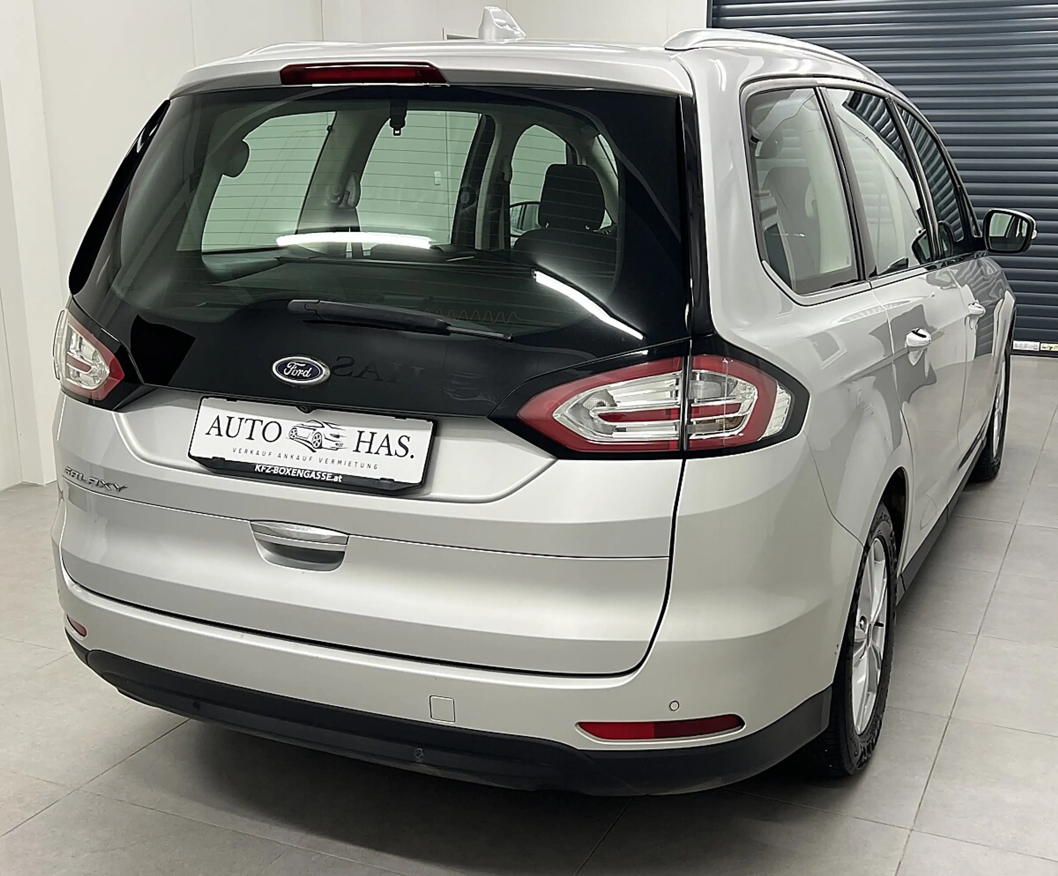 Ford Galaxy 2,0 EcoBlue Titanium *MwSt*Navi*Tempomat* — photo 5