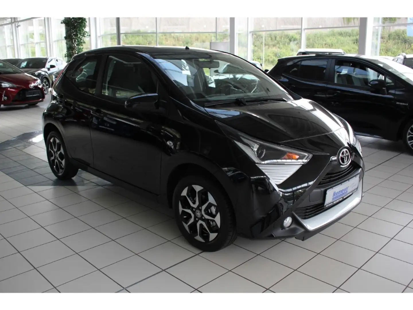 Toyota Aygo Team D Rückfahrkamera PDC Alufelgen Schwarz - 2