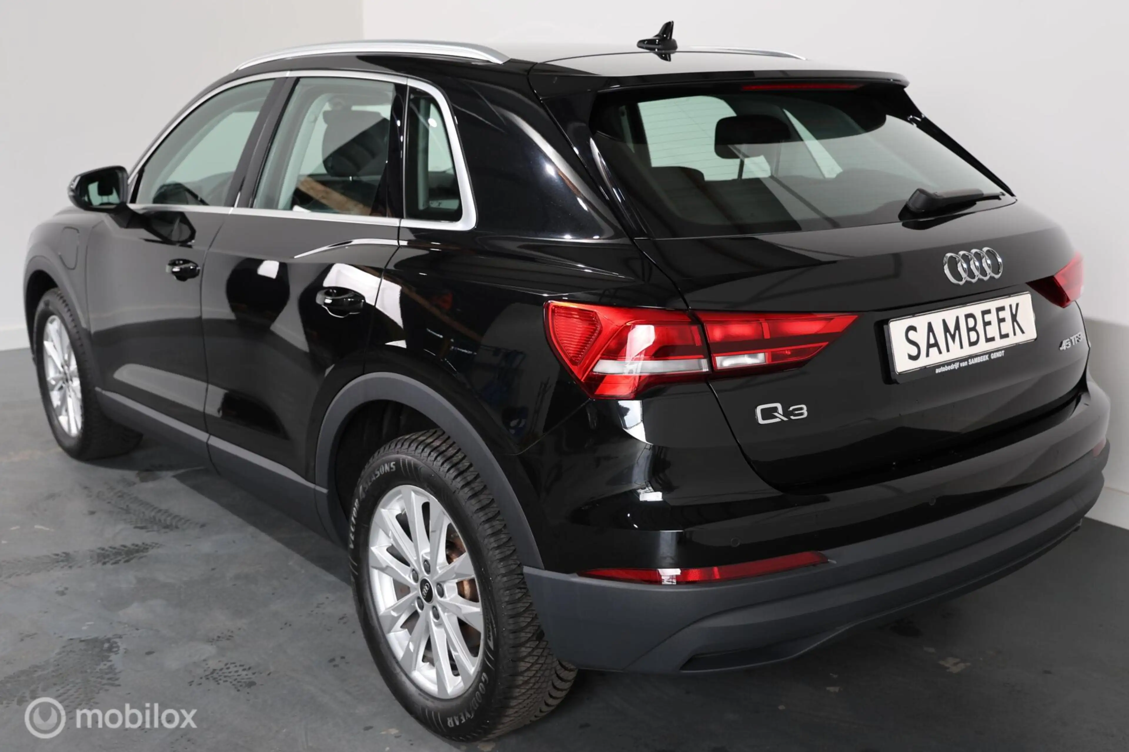 Audi Q3 45 TFSI e Advanced edition - Stoelverwarming - Nav — photo 7