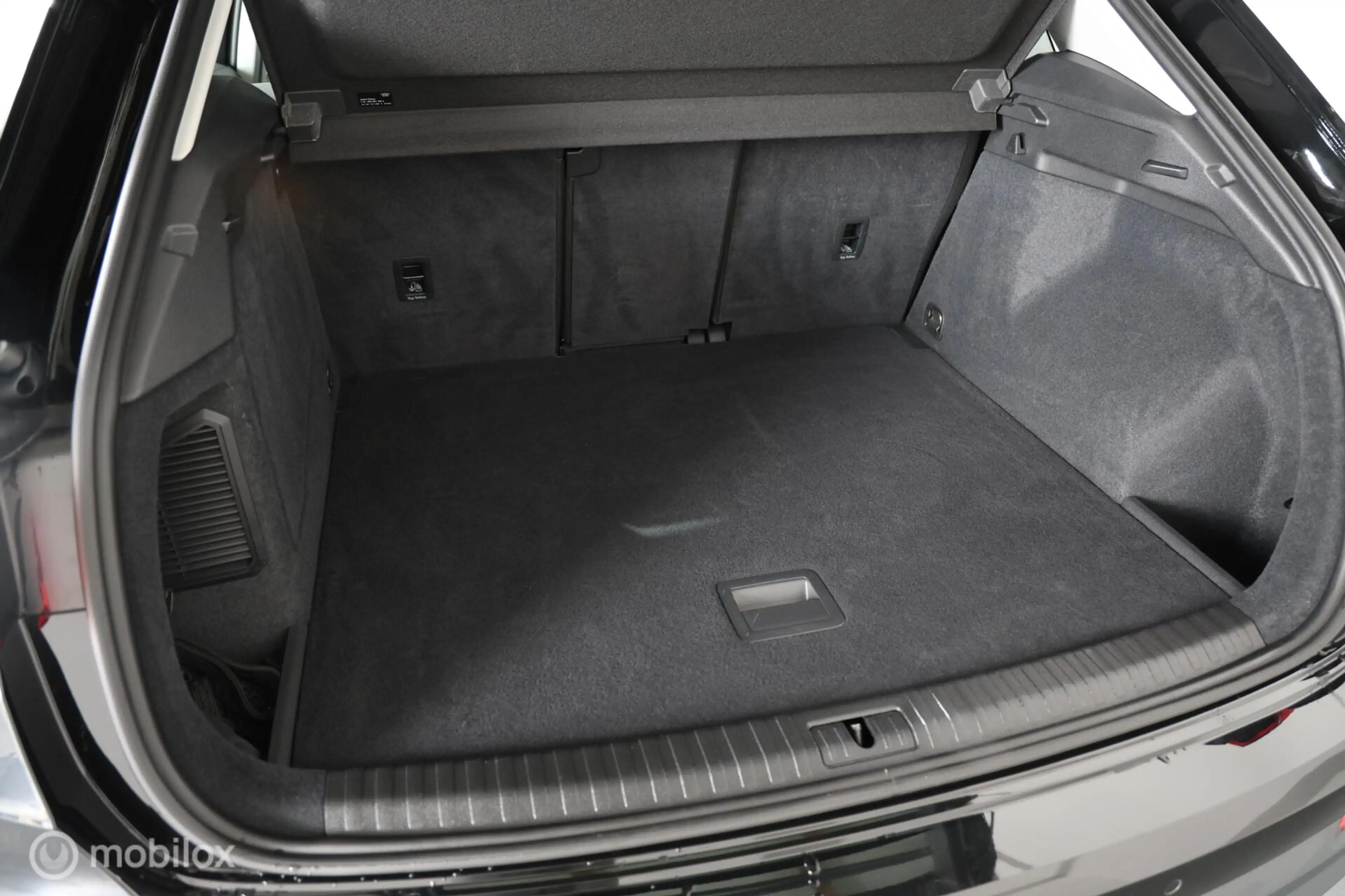 Audi Q3 45 TFSI e Advanced edition - Stoelverwarming - Nav — photo 30