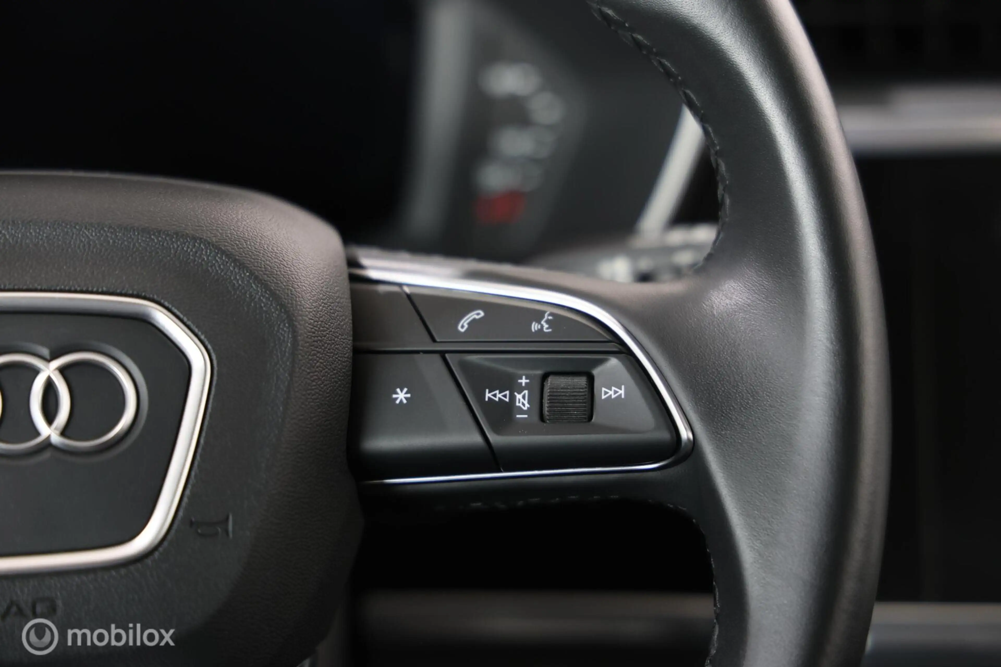 Audi Q3 45 TFSI e Advanced edition - Stoelverwarming - Nav — photo 16