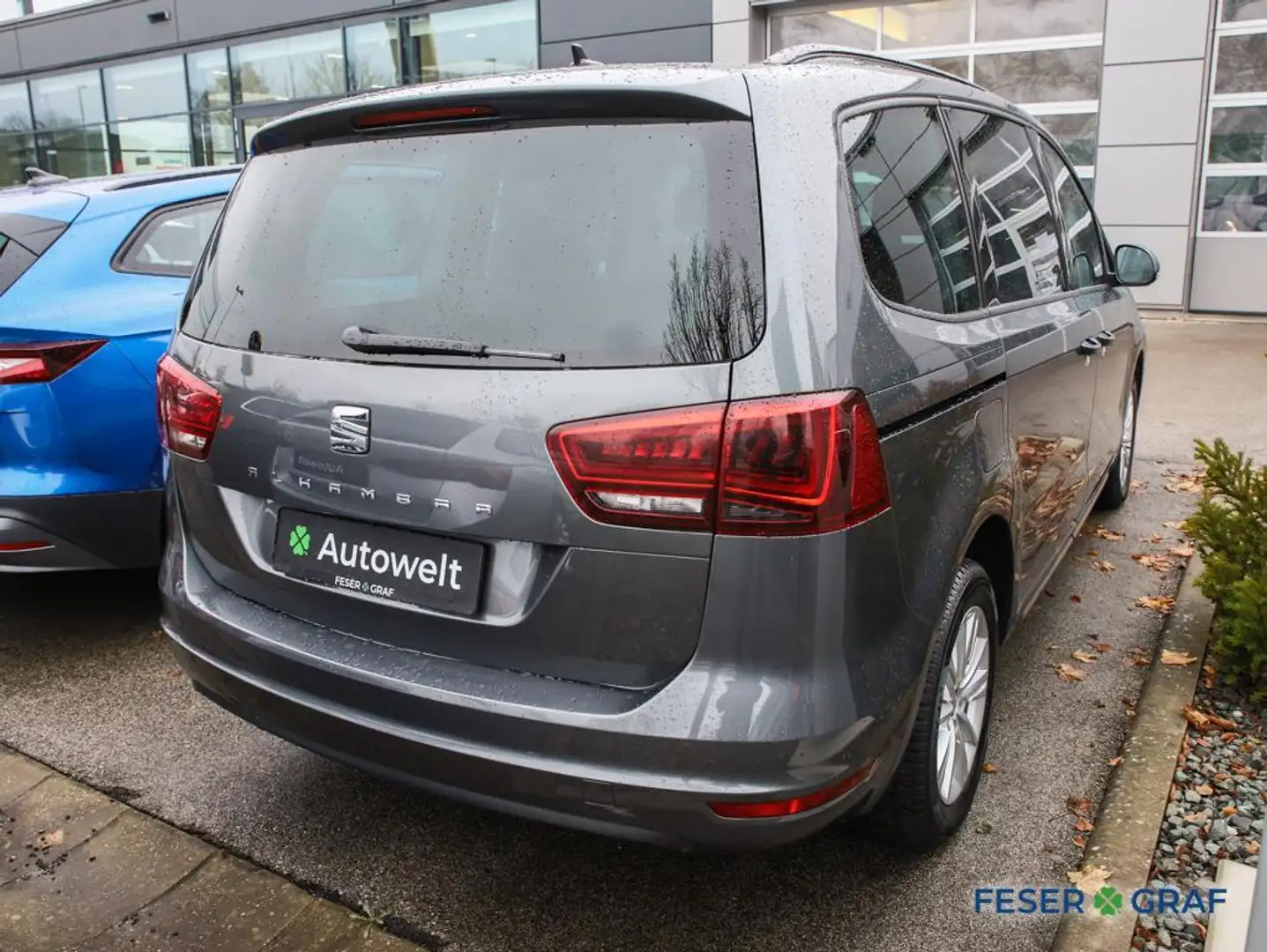 SEAT Alhambra 2.0 TDI Style AHK Nav RüKa Sitzh Standh Gris - 2