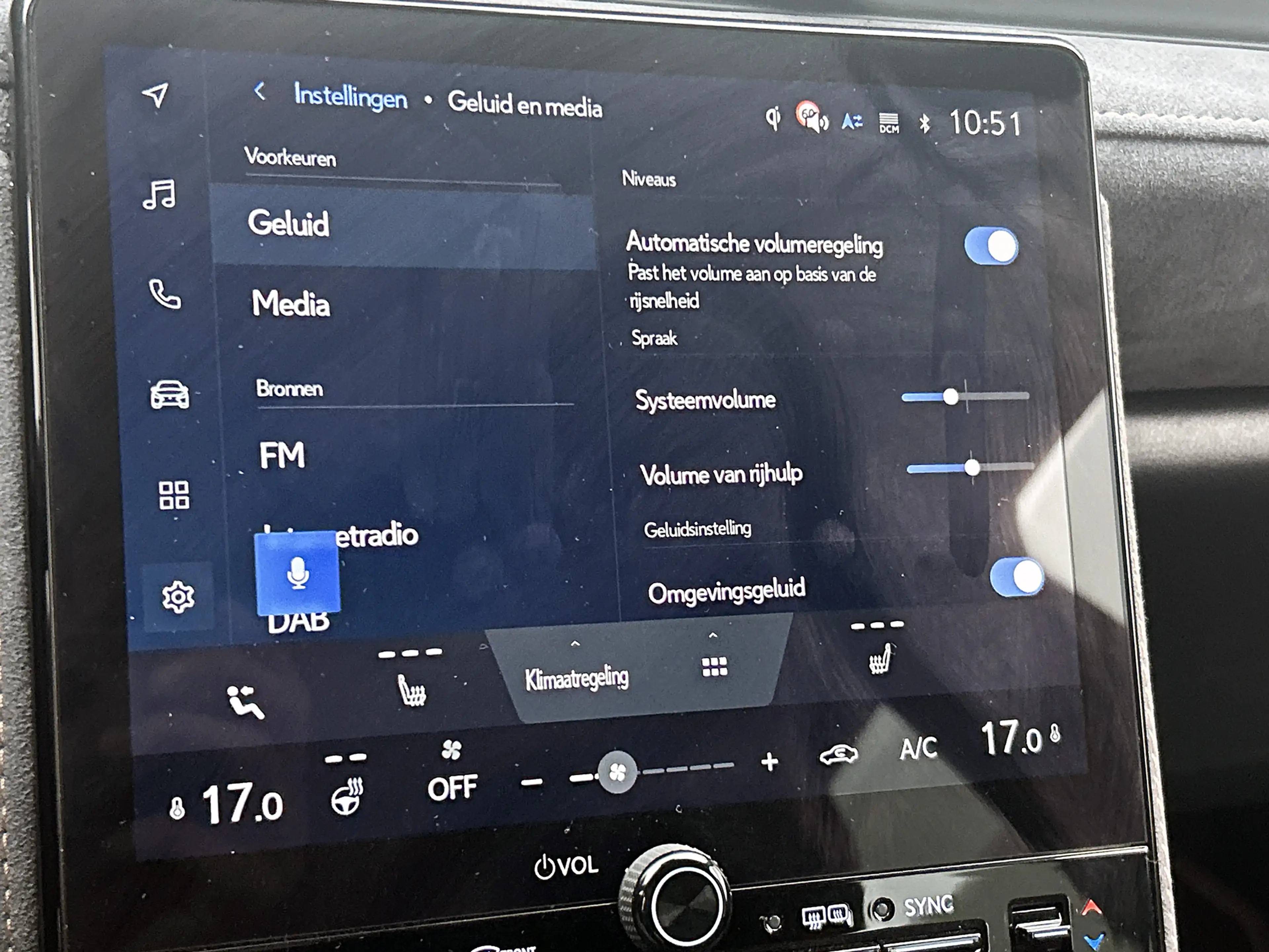 Lexus LBX Cool 2WD Advanced Pack | BTW voertuig | Mark Levin — photo 11