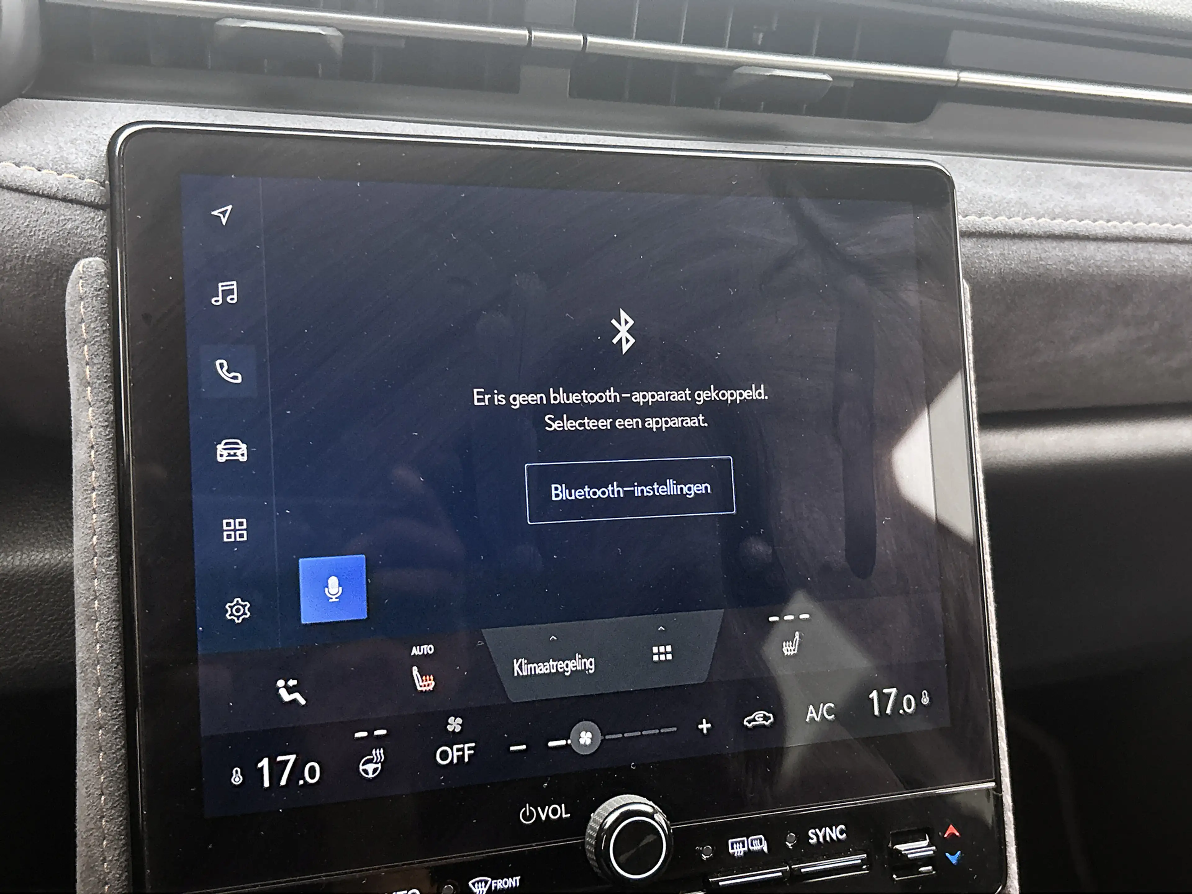 Lexus LBX Cool 2WD Advanced Pack | BTW voertuig | Mark Levin — photo 10