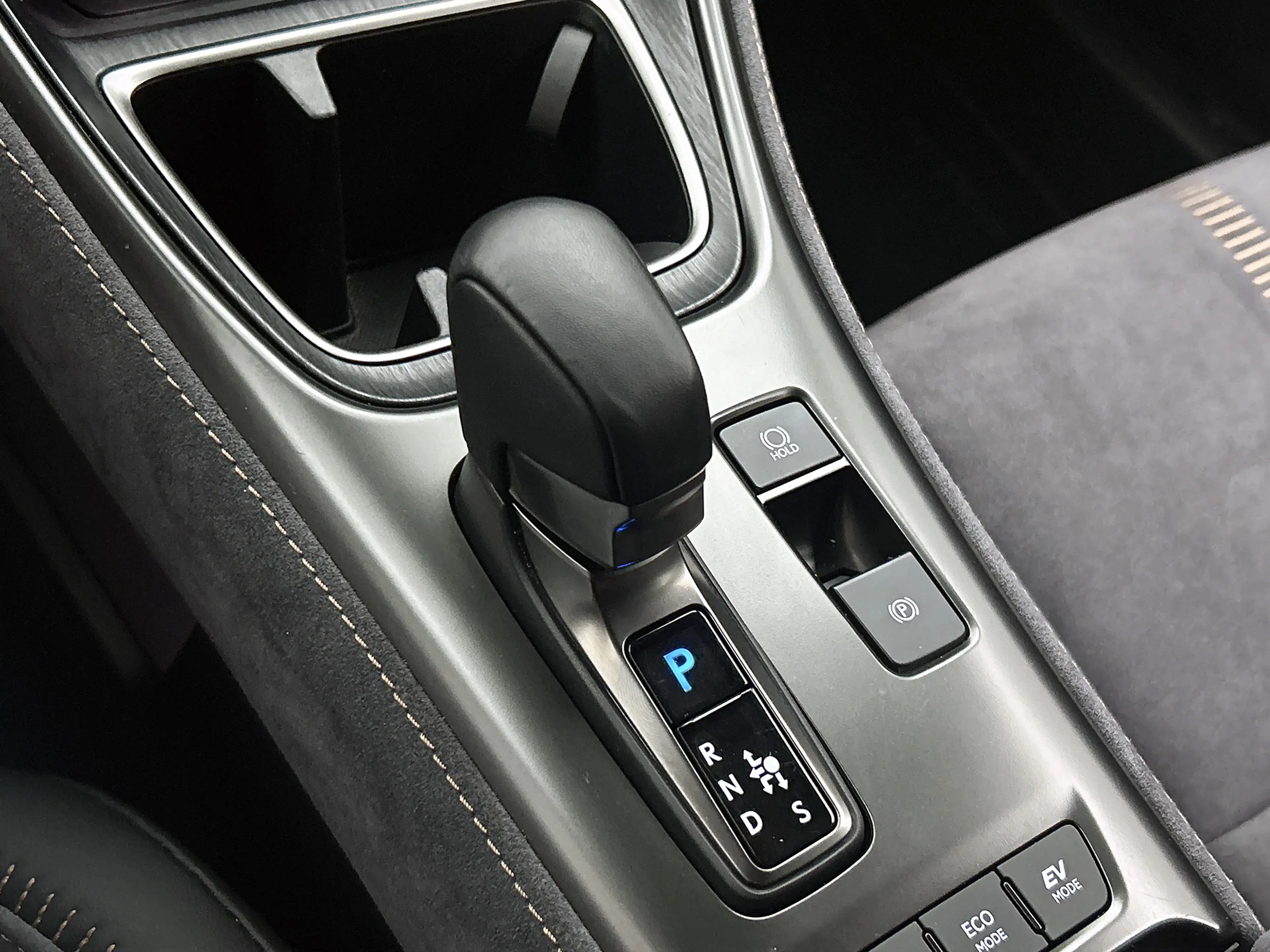 Lexus LBX Cool 2WD Advanced Pack | BTW voertuig | Mark Levin — photo 13