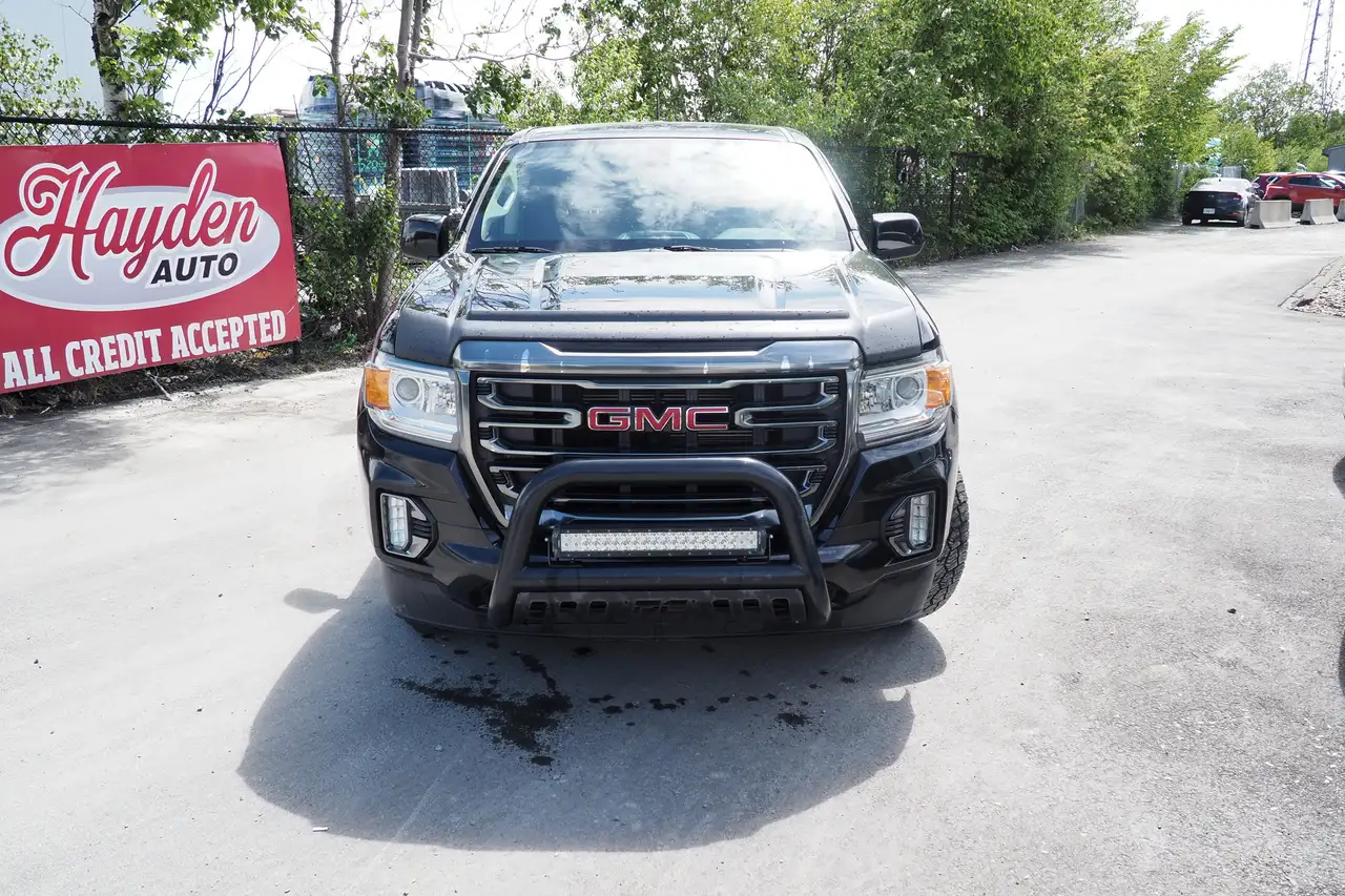 GMC Canyon photo GMC Canyon