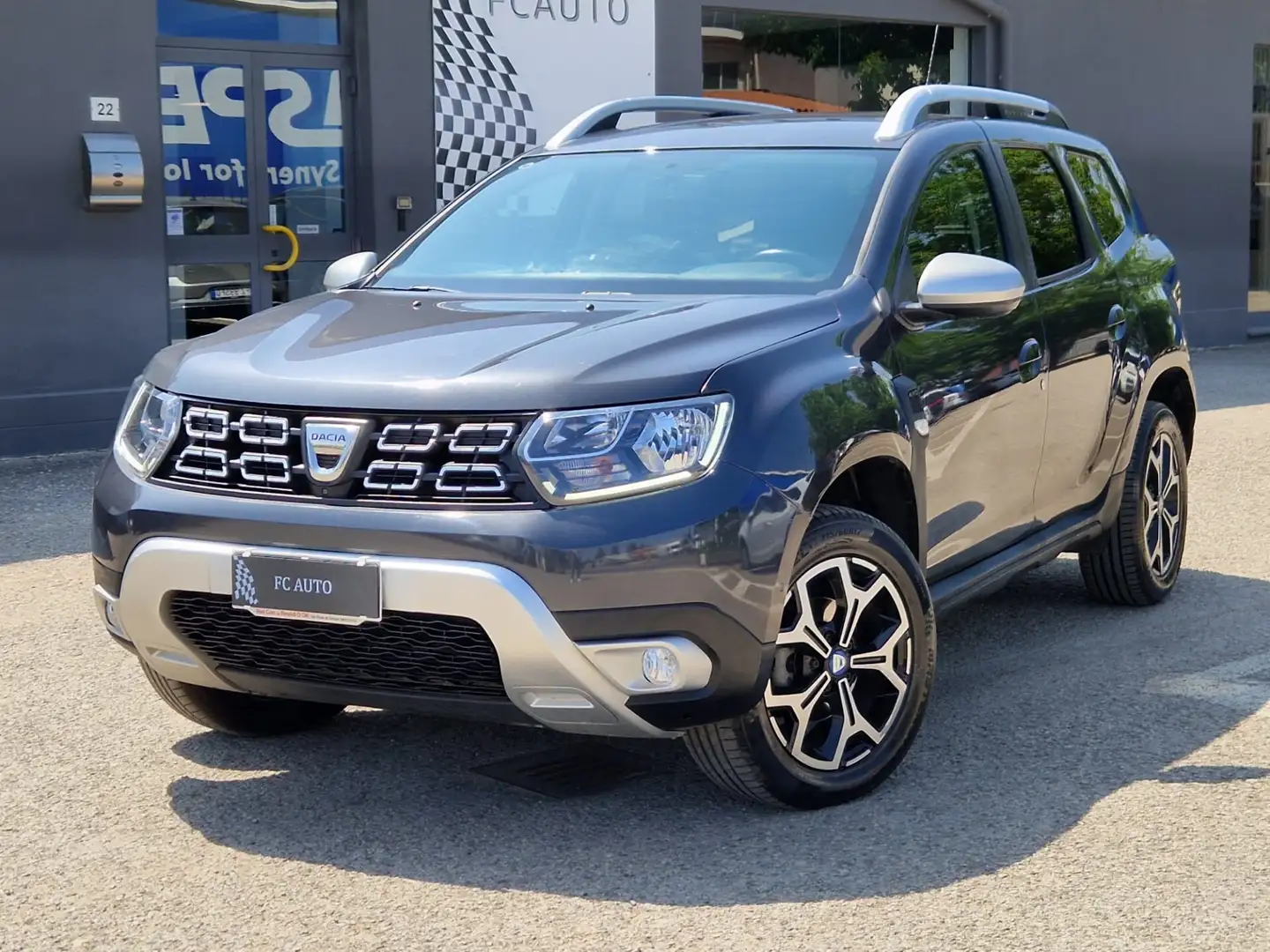 Dacia Duster 1.5 Blue dCi 8V 115 CV 4x4 Prestige 15 Anniversary Grigio - 2