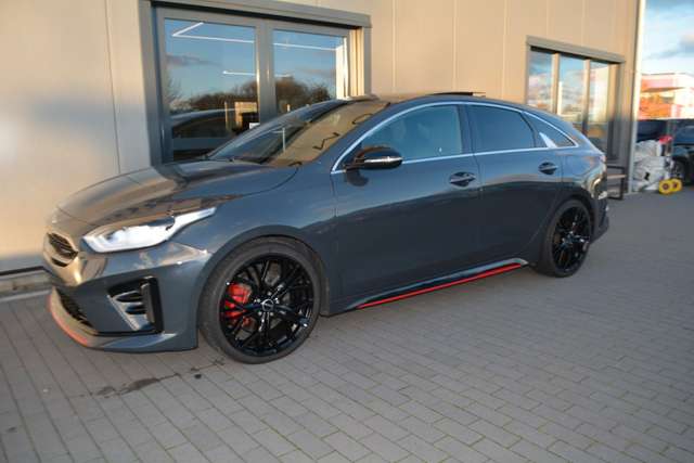 Kia ProCeed / pro_cee'd ProCeed GT-LED-Panorama-Kamera