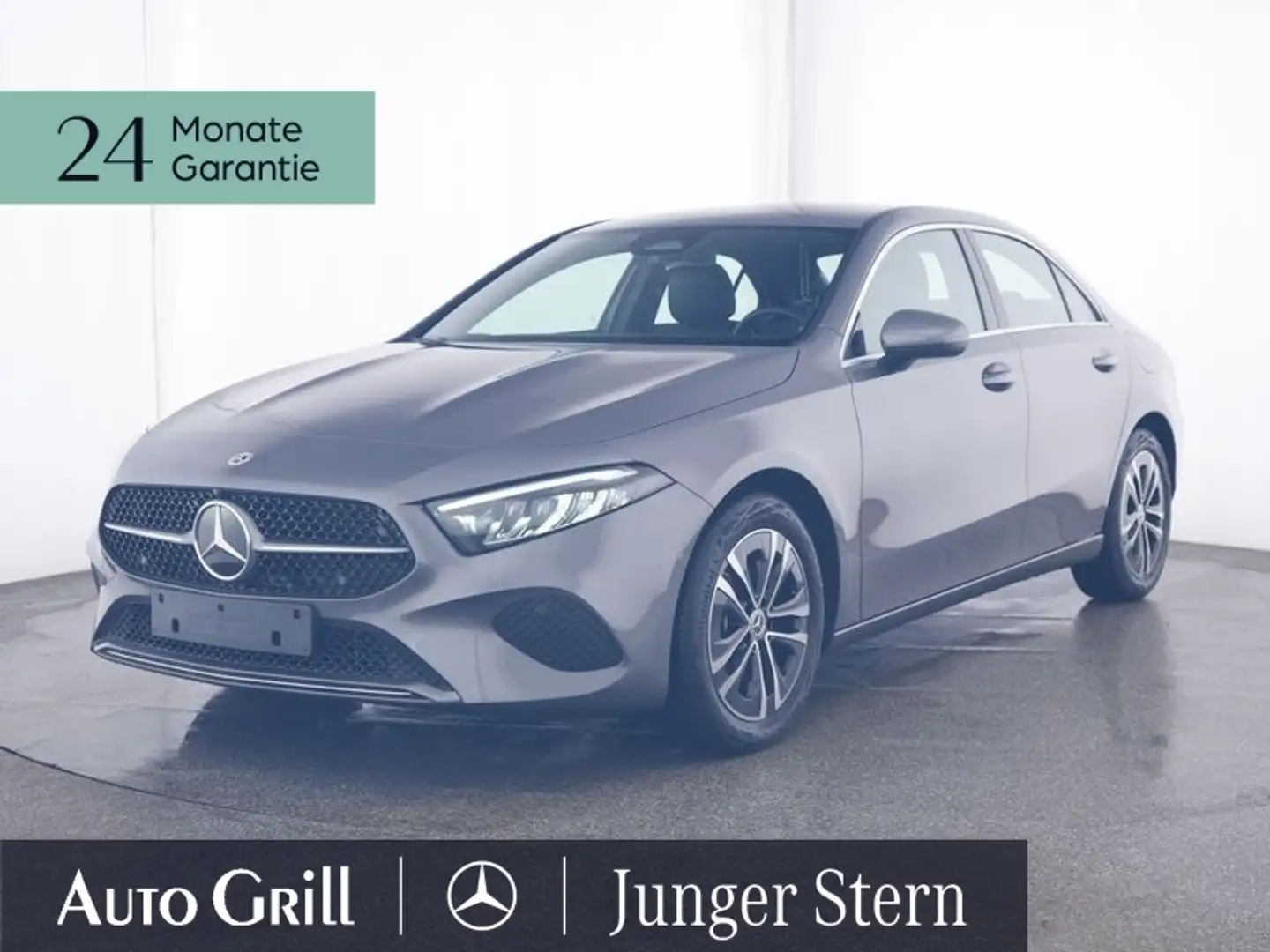 Mercedes-Benz A 180 Limousine Progressive Distronic oD 3317km MBUX LED Grijs - 2