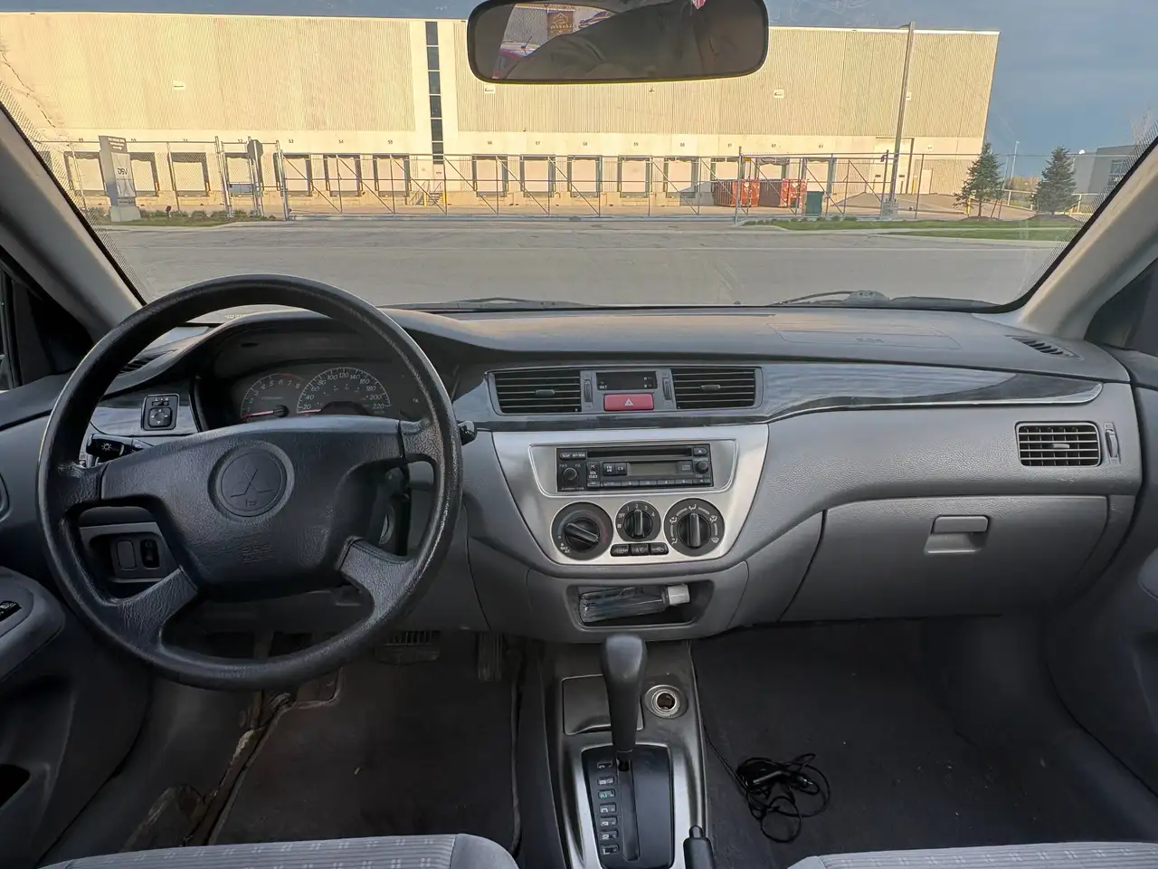 Mitsubishi Lancer снимка Mitsubishi Lancer