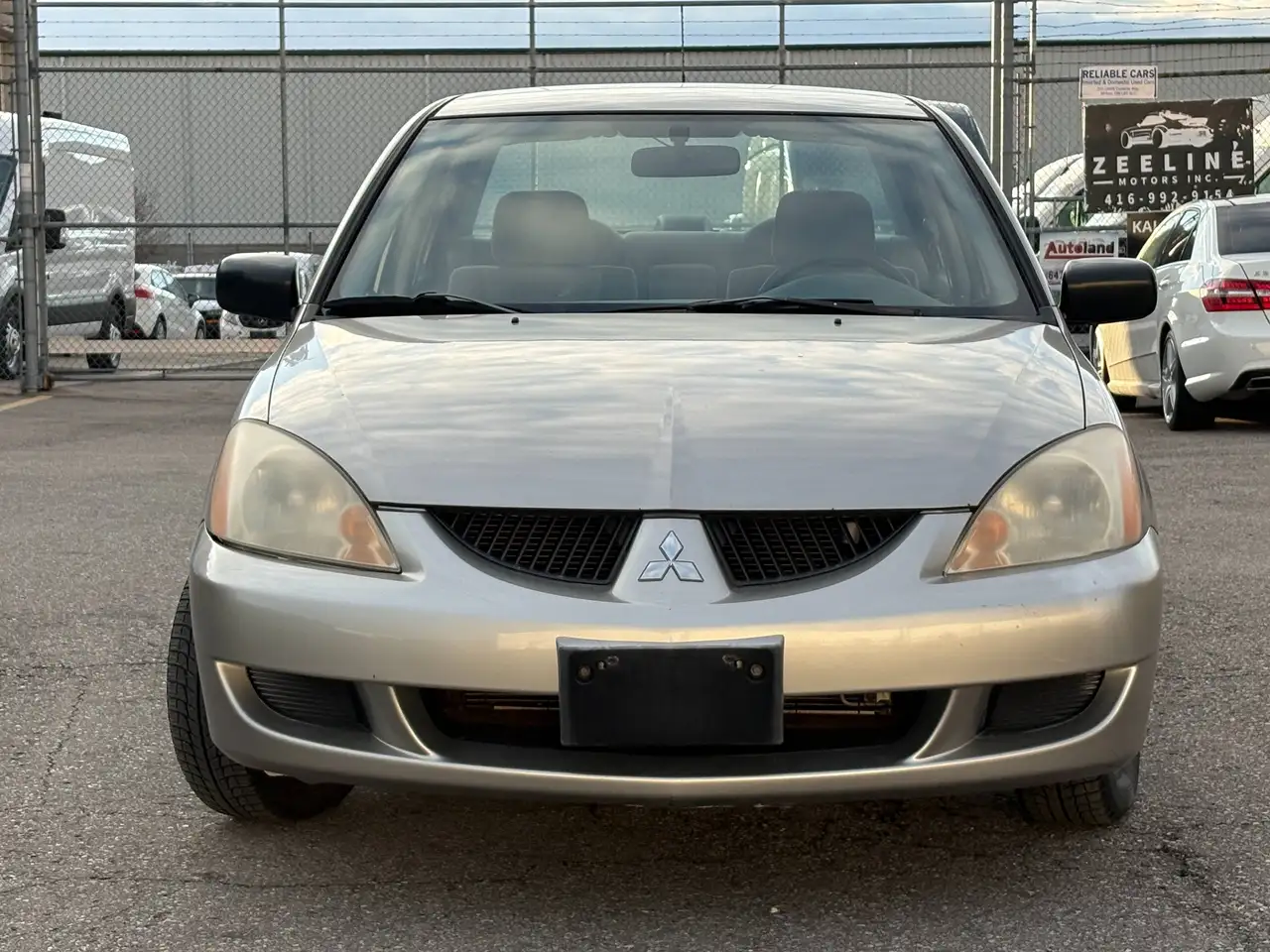 Mitsubishi Lancer снимка Mitsubishi Lancer