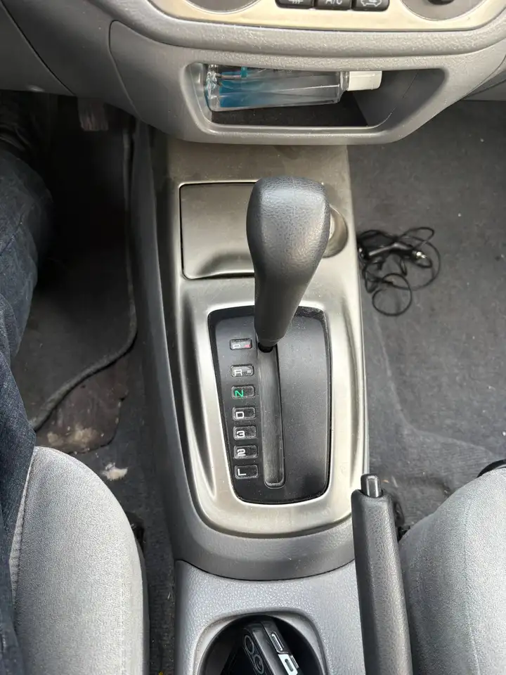 Mitsubishi Lancer снимка Mitsubishi Lancer