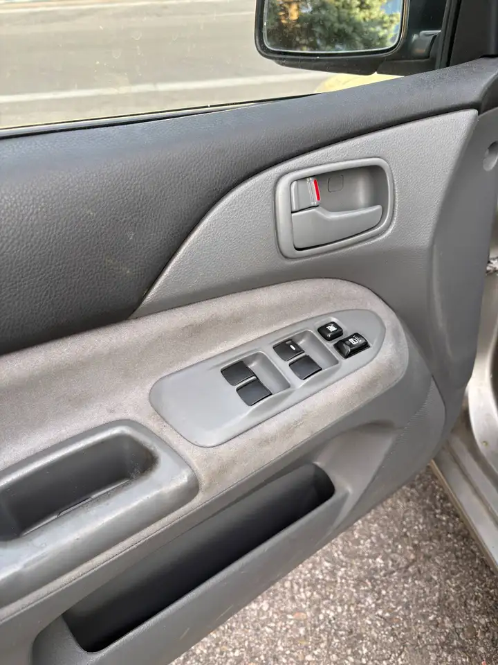 Mitsubishi Lancer снимка Mitsubishi Lancer