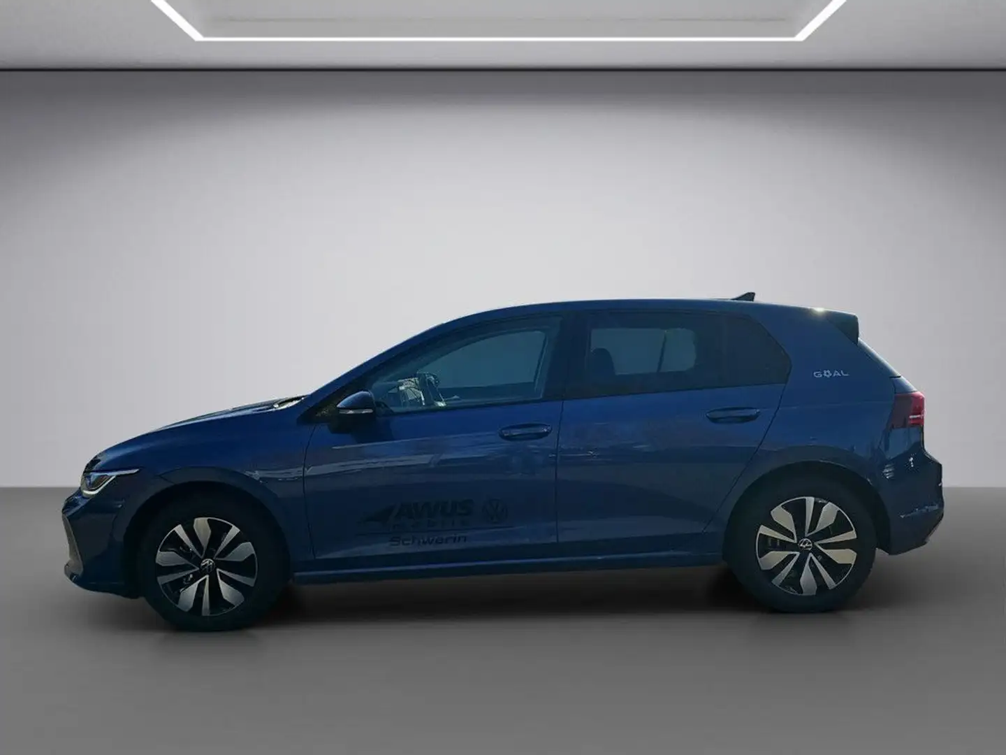 Volkswagen Golf VIII 1.5eTSI DSG Goal FACELIFT Blau - 2