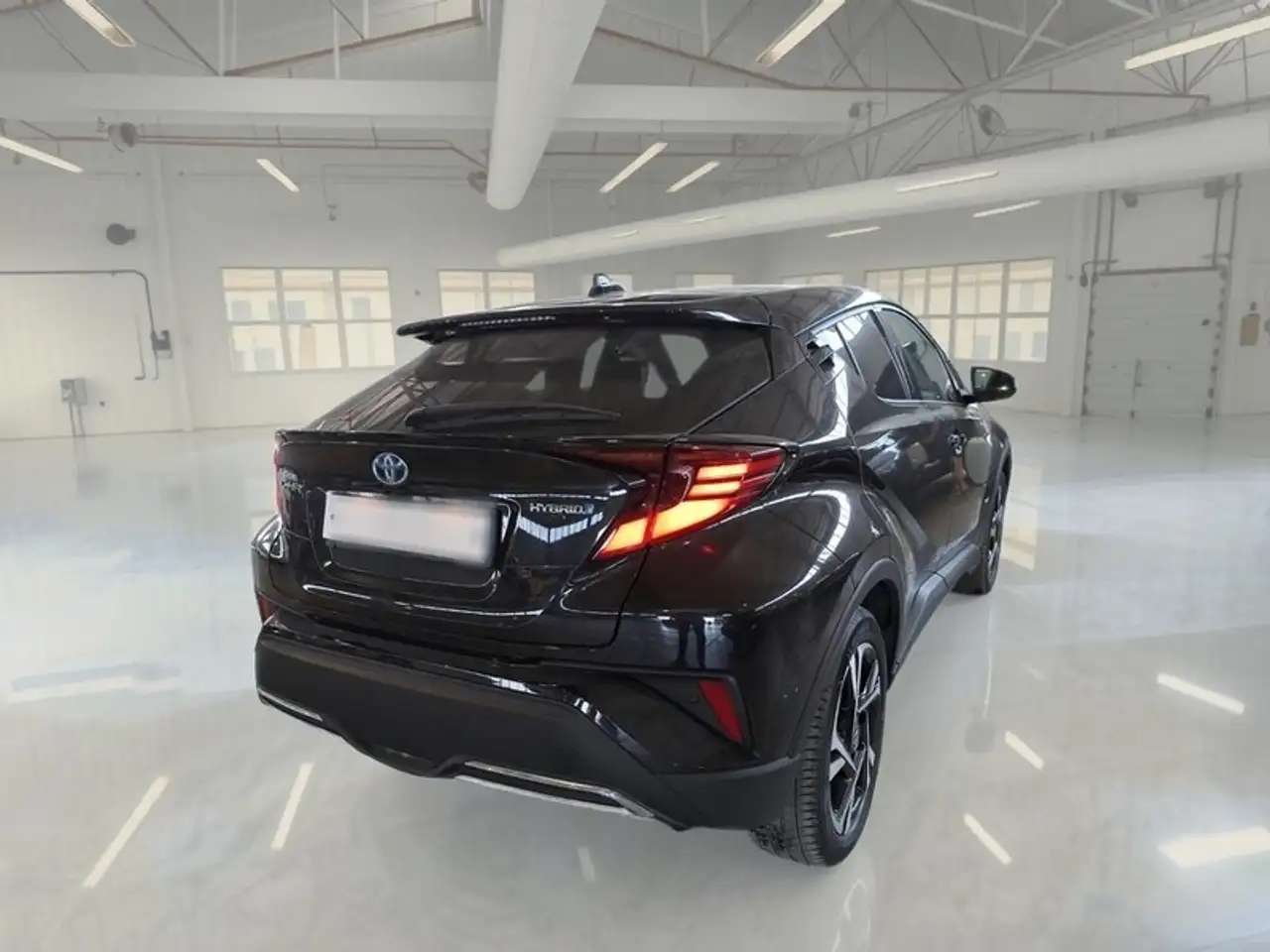 Toyota C-HR 2.0H 152 CV E-CVT MOREBUSINESS SUV, миниатюра 4