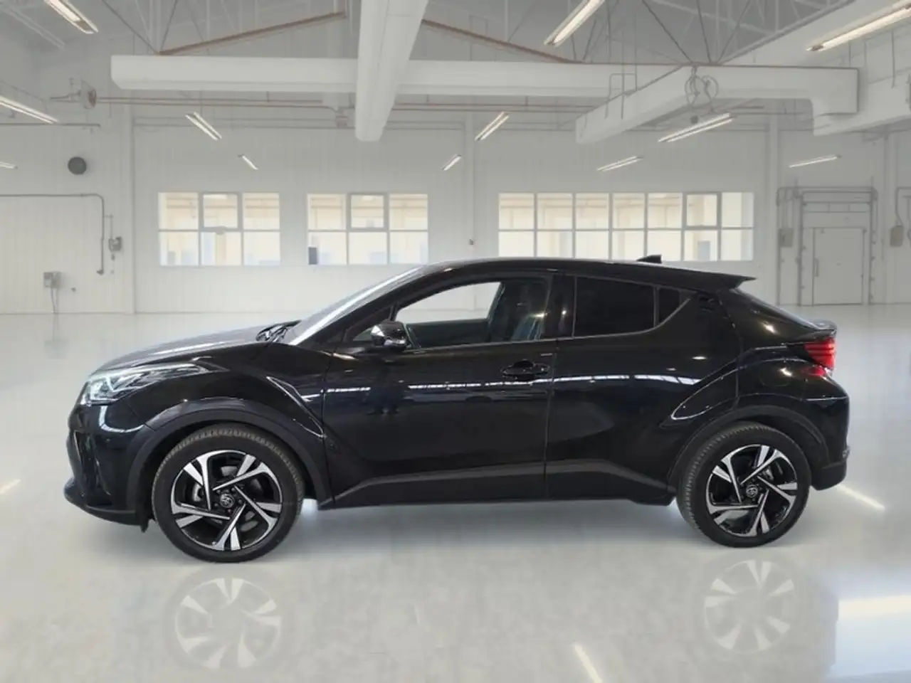 Toyota C-HR 2.0H 152 CV E-CVT MOREBUSINESS SUV, миниатюра 5