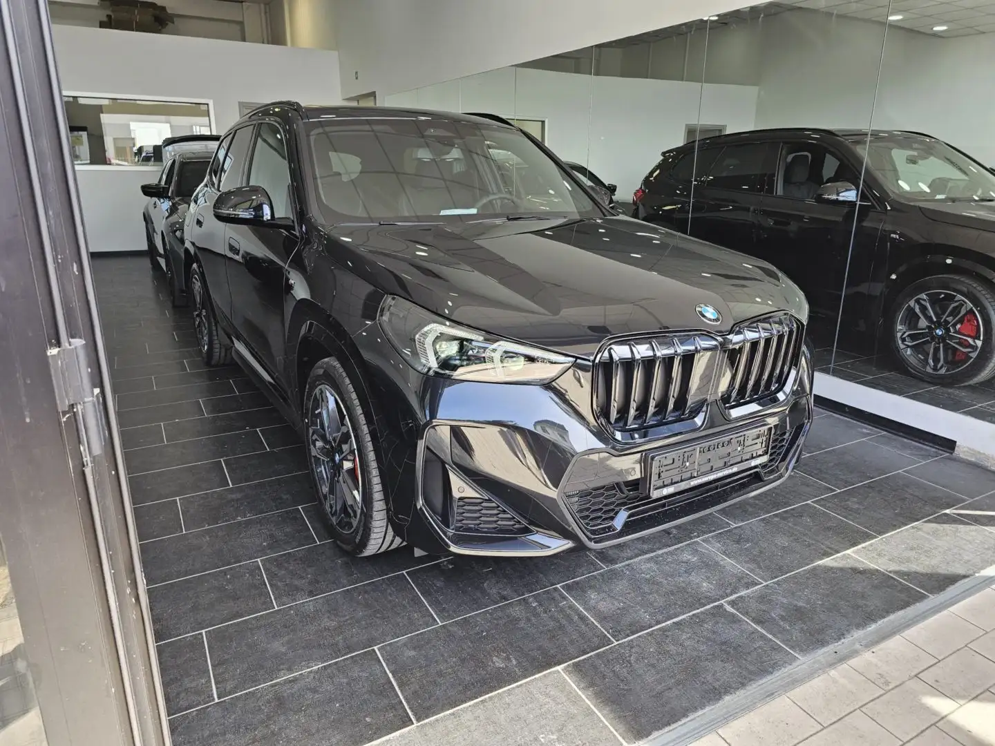 BMW X1 XDrive MSport Tetto C.19" Cam M-Sport New Model Nero - 2