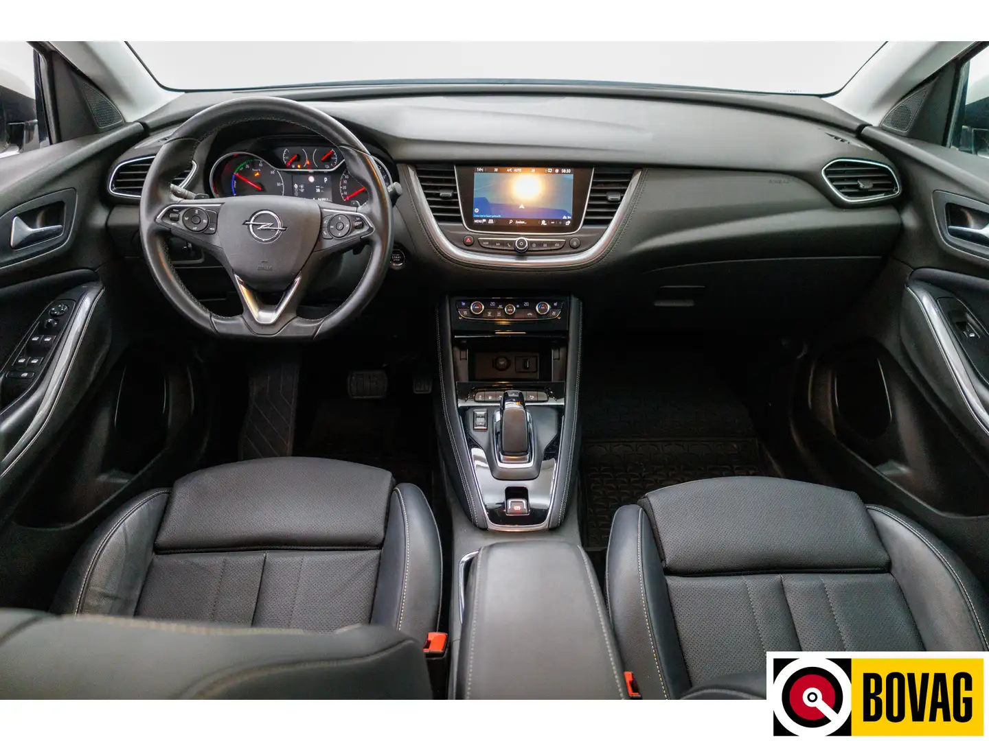 Opel Grandland X 1.6 Turbo Hybrid4 Innovation 300 PK | Leder | Led Blanco - 2