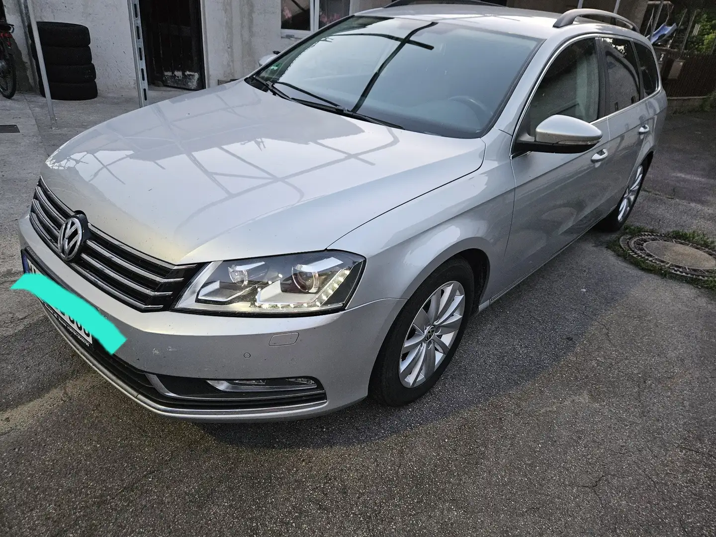 Volkswagen Passat 2.0 TDI DSG BlueMotion Technology Comfortline  AHK - 1