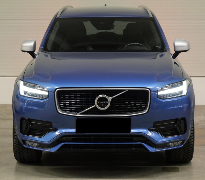 Volvo XC90 D5 AWD R-Design — photo 4